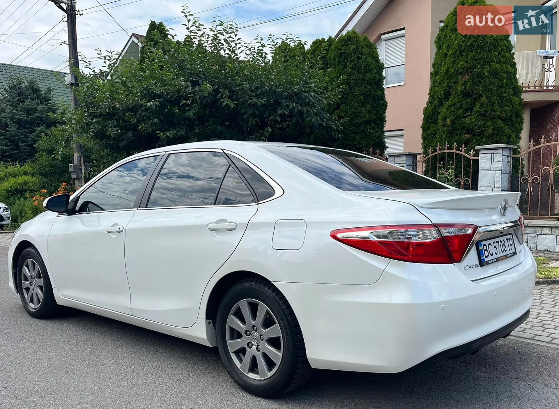 2015 Toyota Camry - мініатюра 2