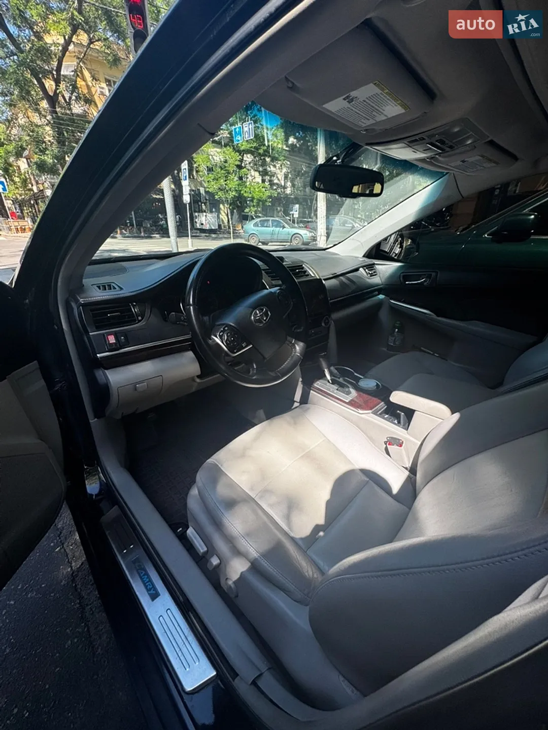 2013 Toyota Camry - мініатюра 6