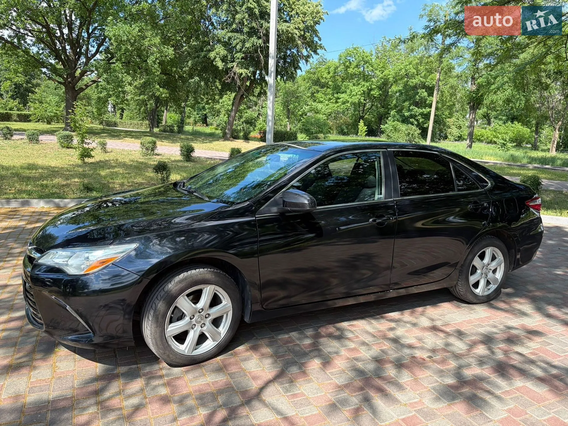 2015 Toyota Camry - мініатюра 3