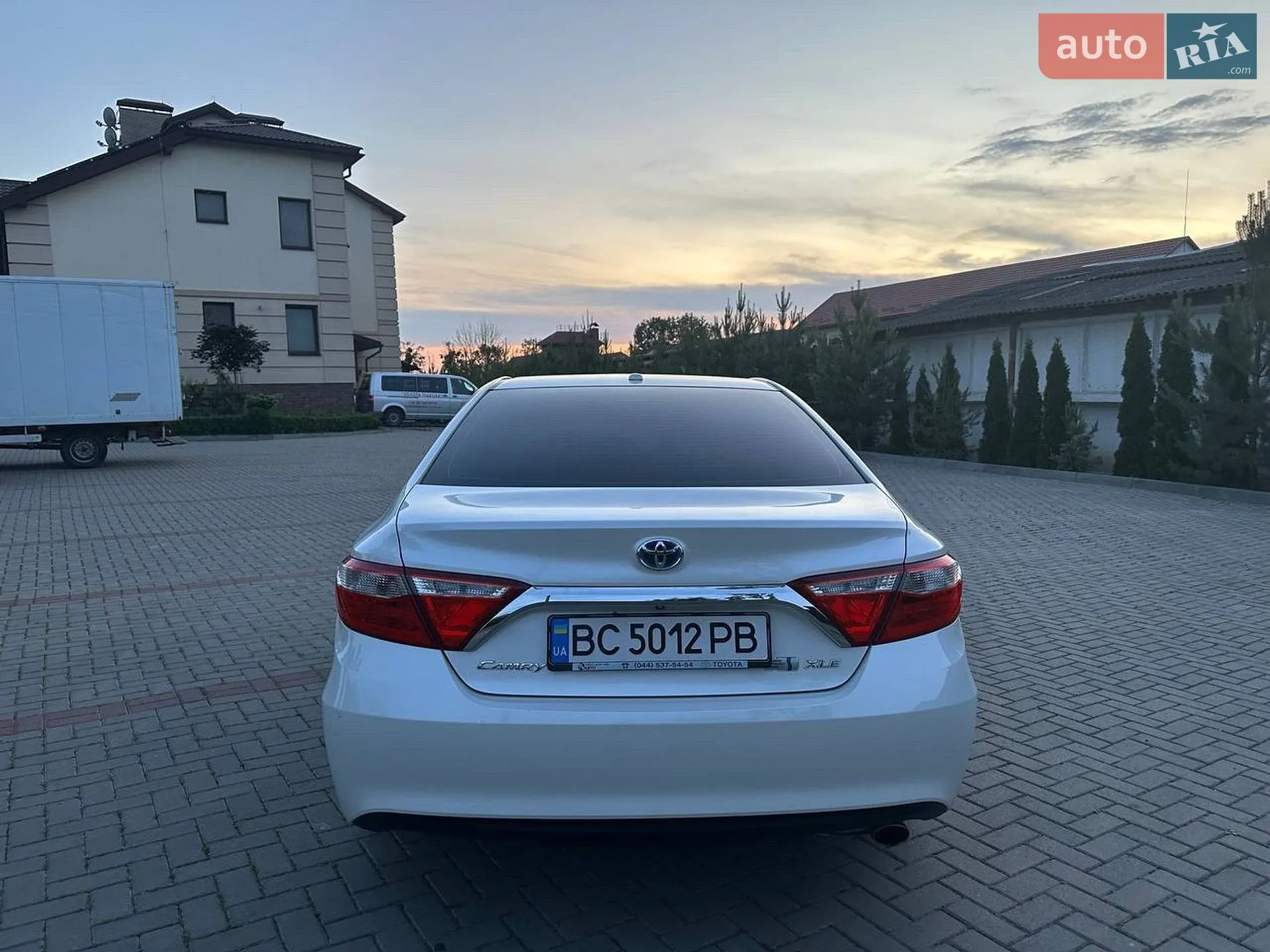 2015 Toyota Camry - мініатюра 2