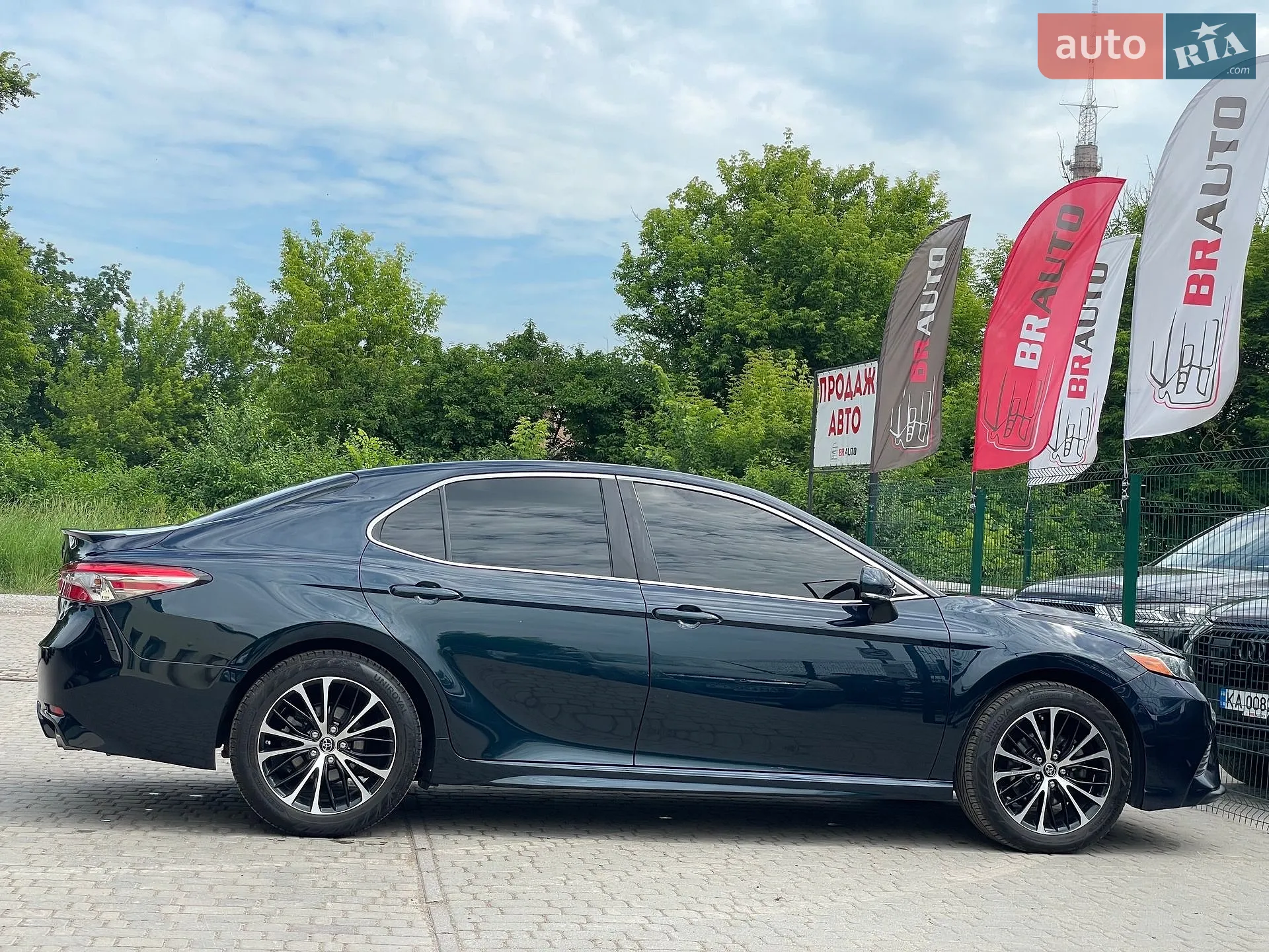 2017 Toyota Camry - мініатюра 23