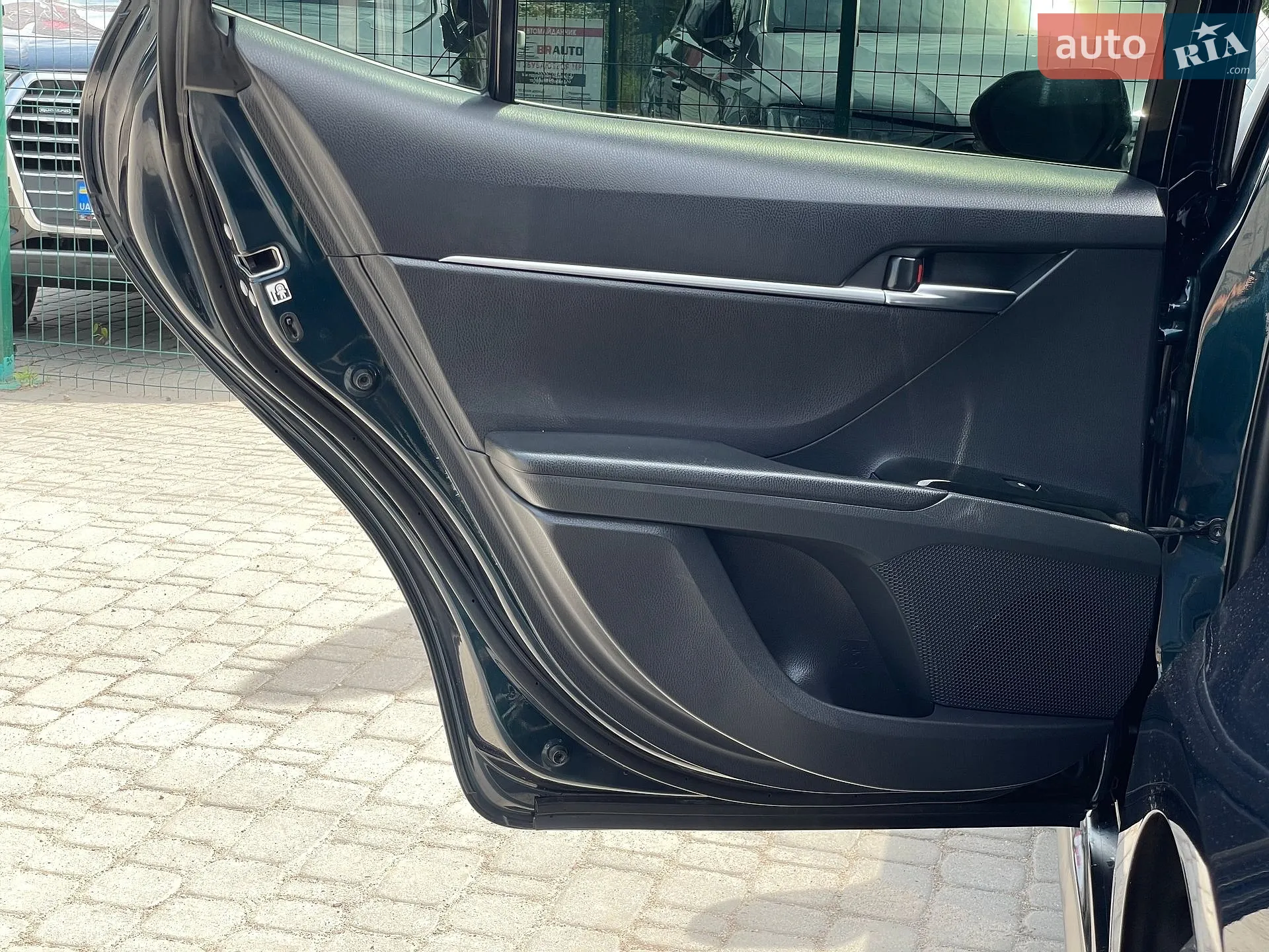 2017 Toyota Camry - мініатюра 27