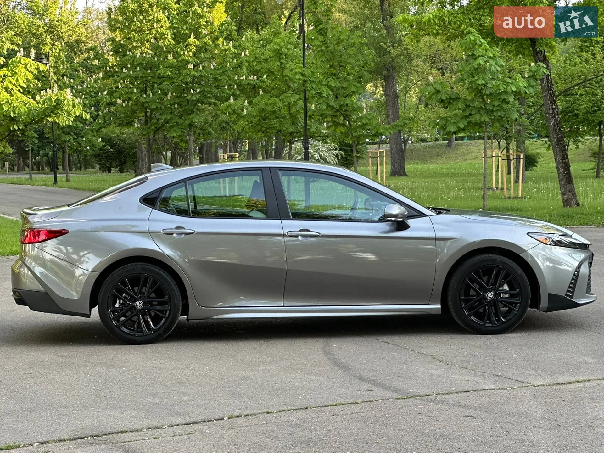 2024 Toyota Camry - мініатюра 8