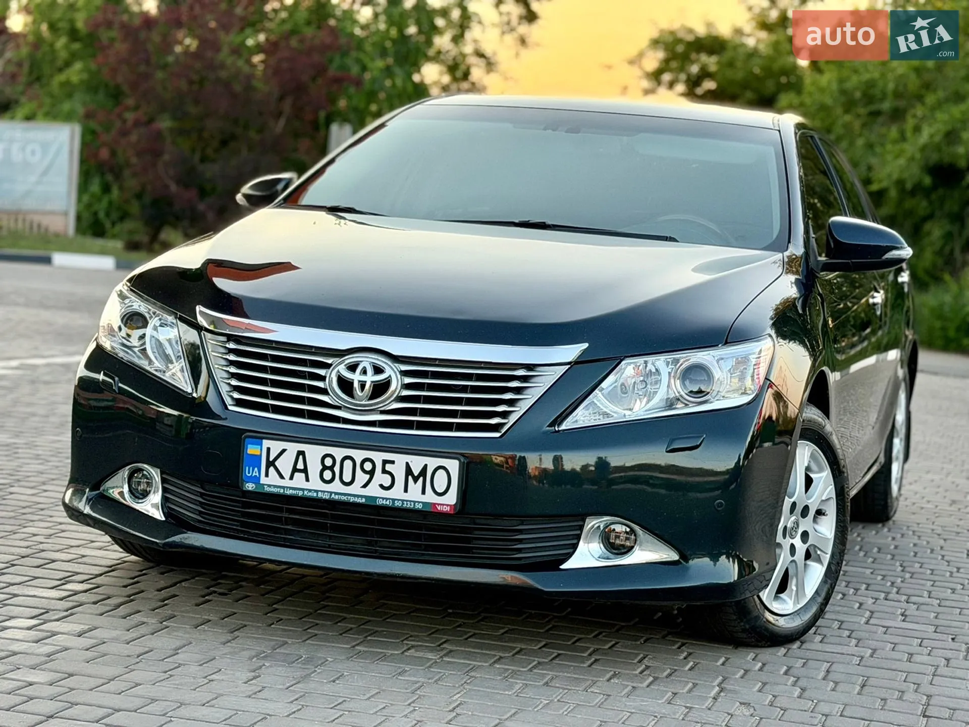 2011 Toyota Camry - мініатюра 19
