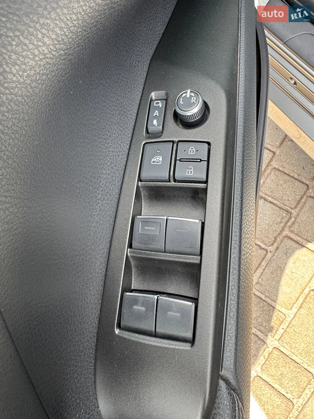 2021 Toyota Camry - мініатюра 34