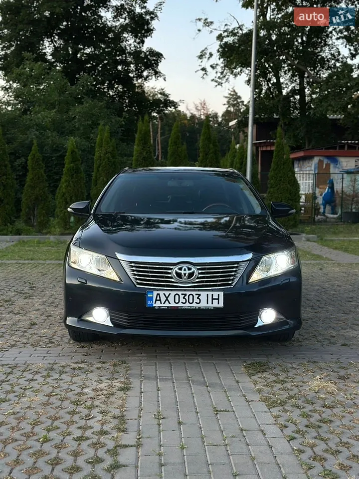 2013 Toyota Camry - мініатюра 22