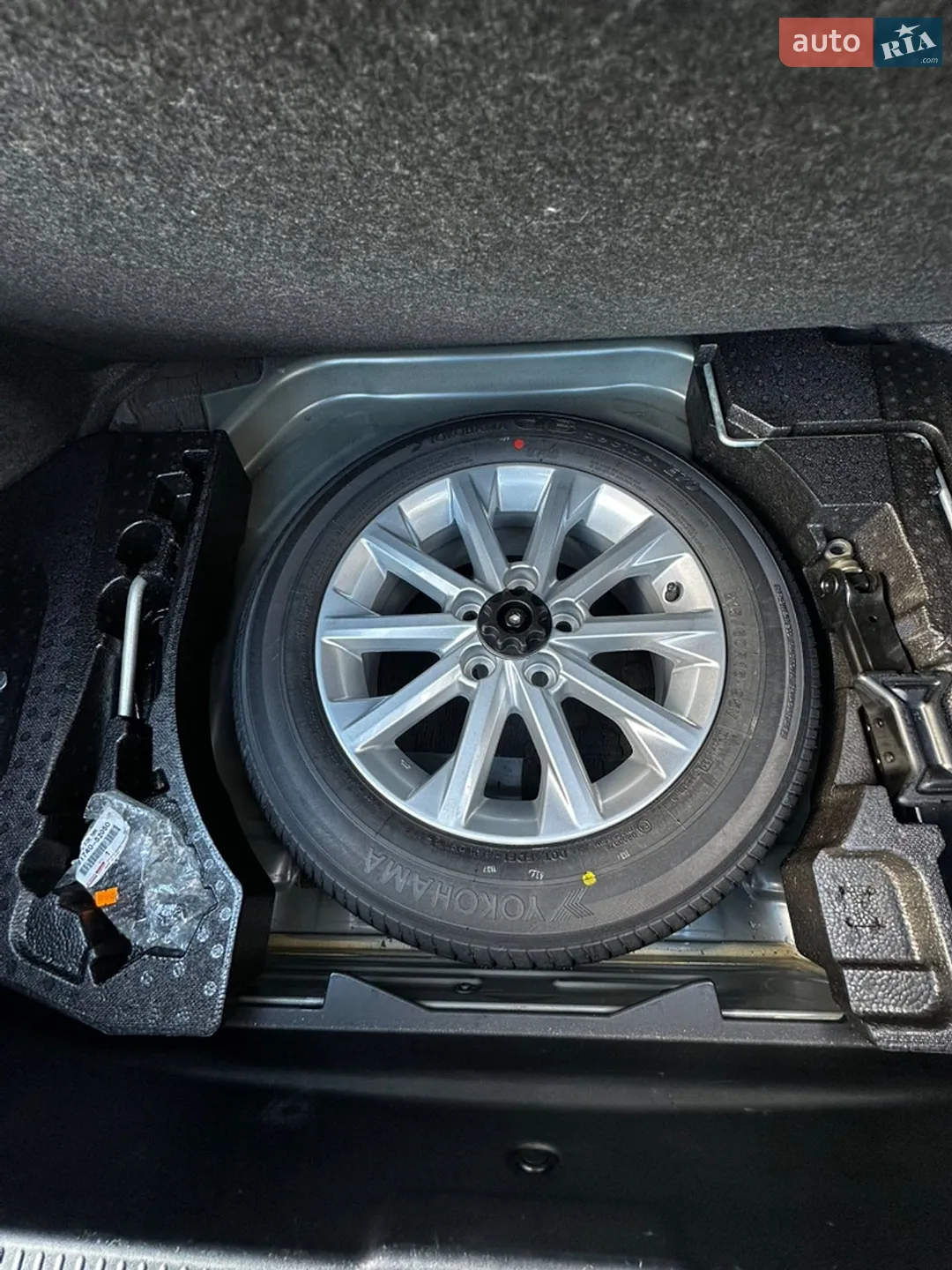 2012 Toyota Camry - мініатюра 39