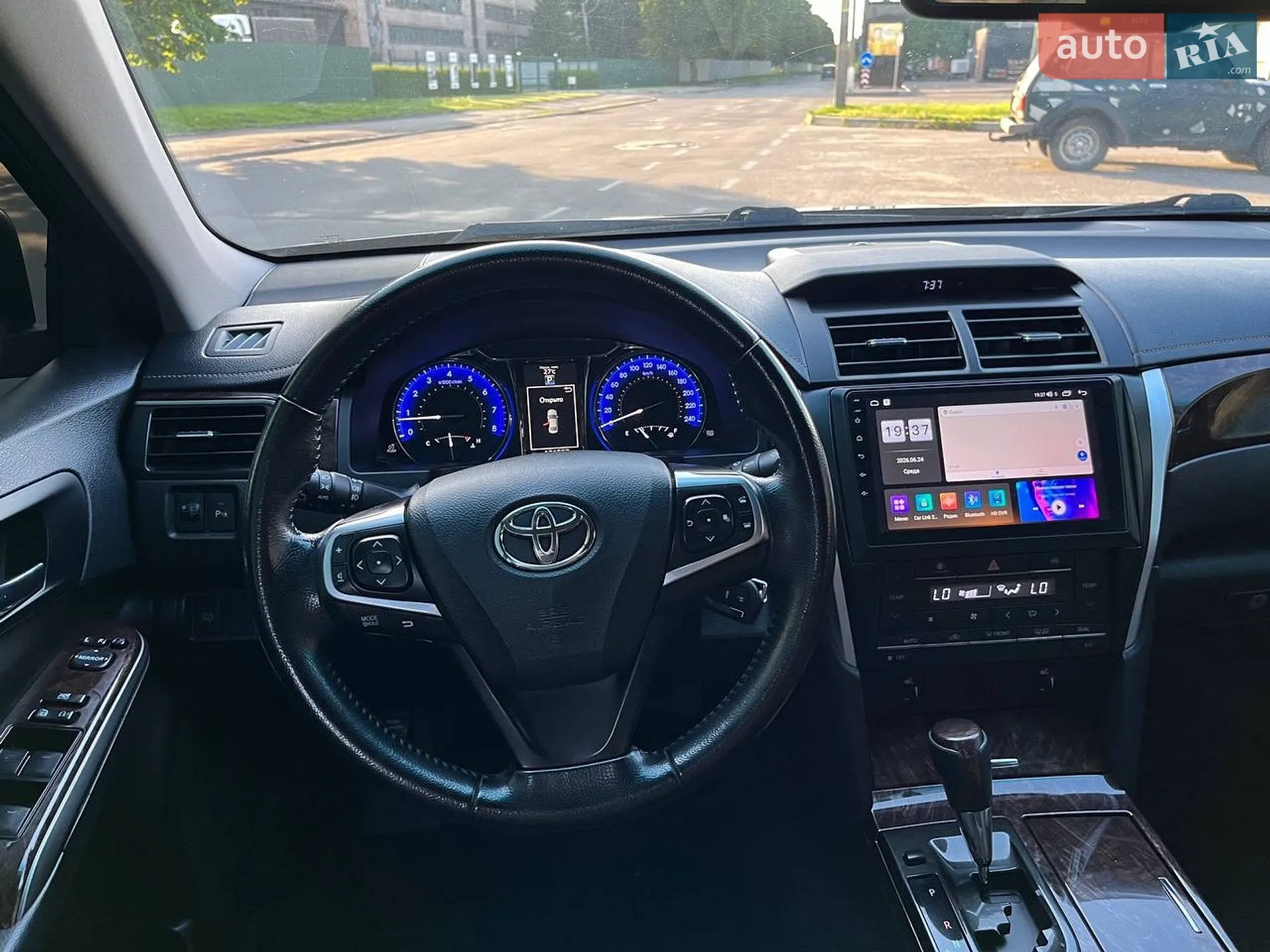 2015 Toyota Camry - мініатюра 14