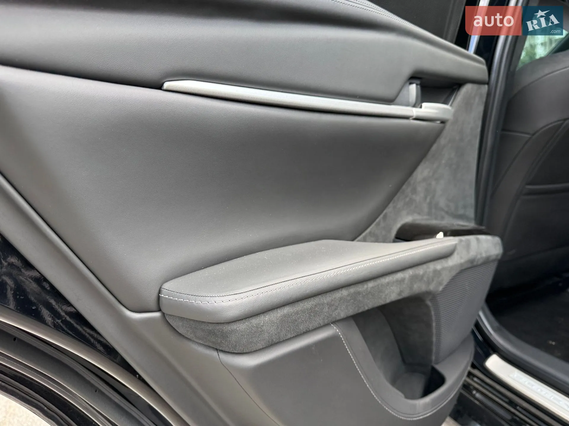 2024 Toyota Camry - мініатюра 27