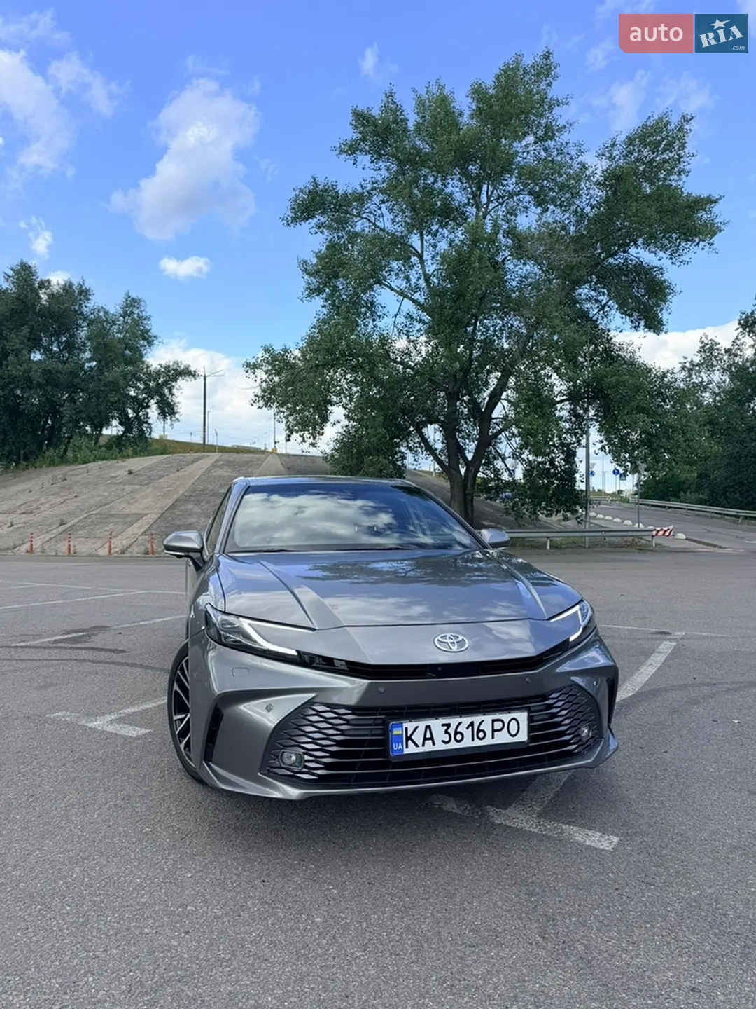 2024 Toyota Camry - мініатюра 4