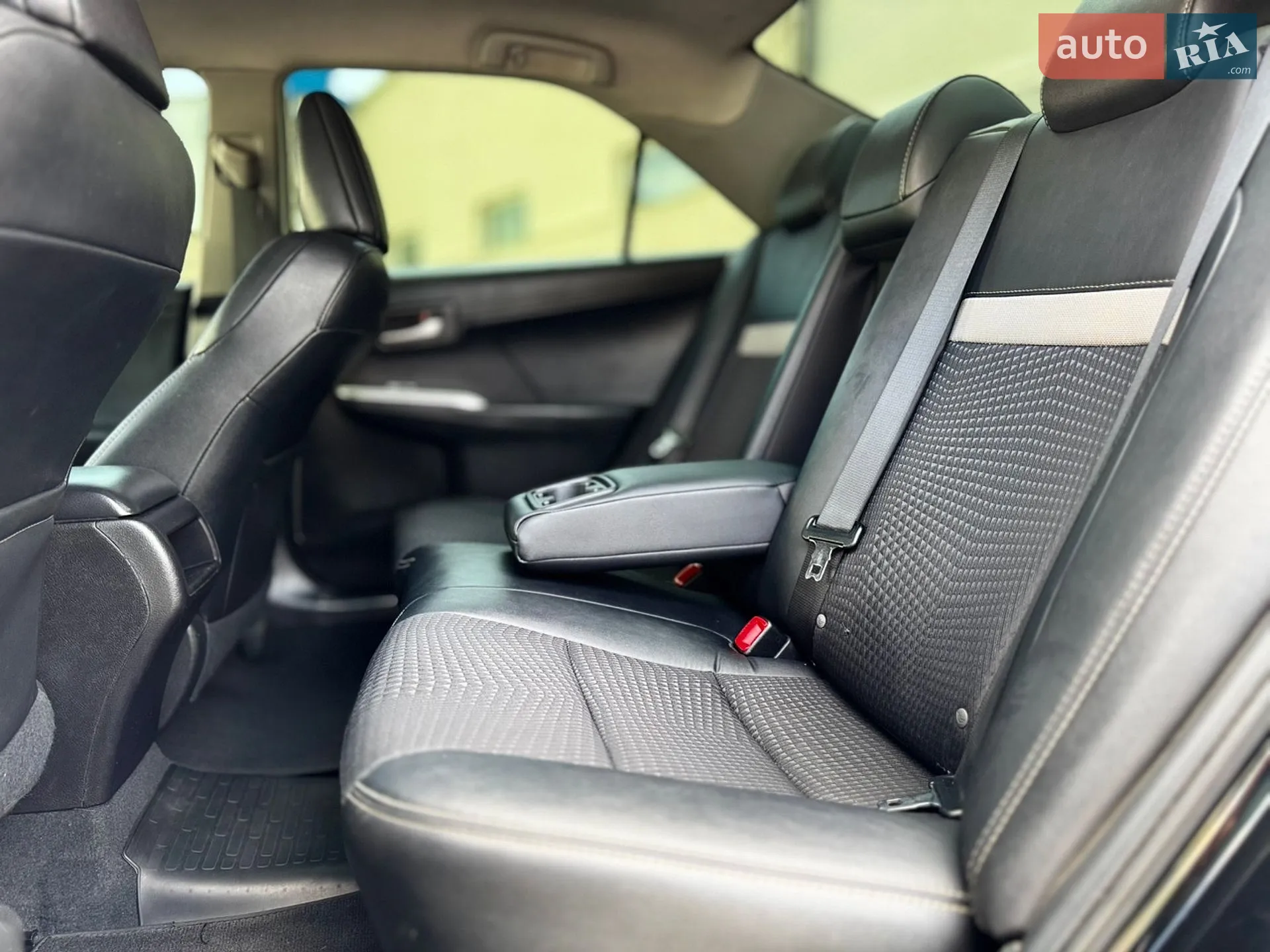 2014 Toyota Camry - мініатюра 10