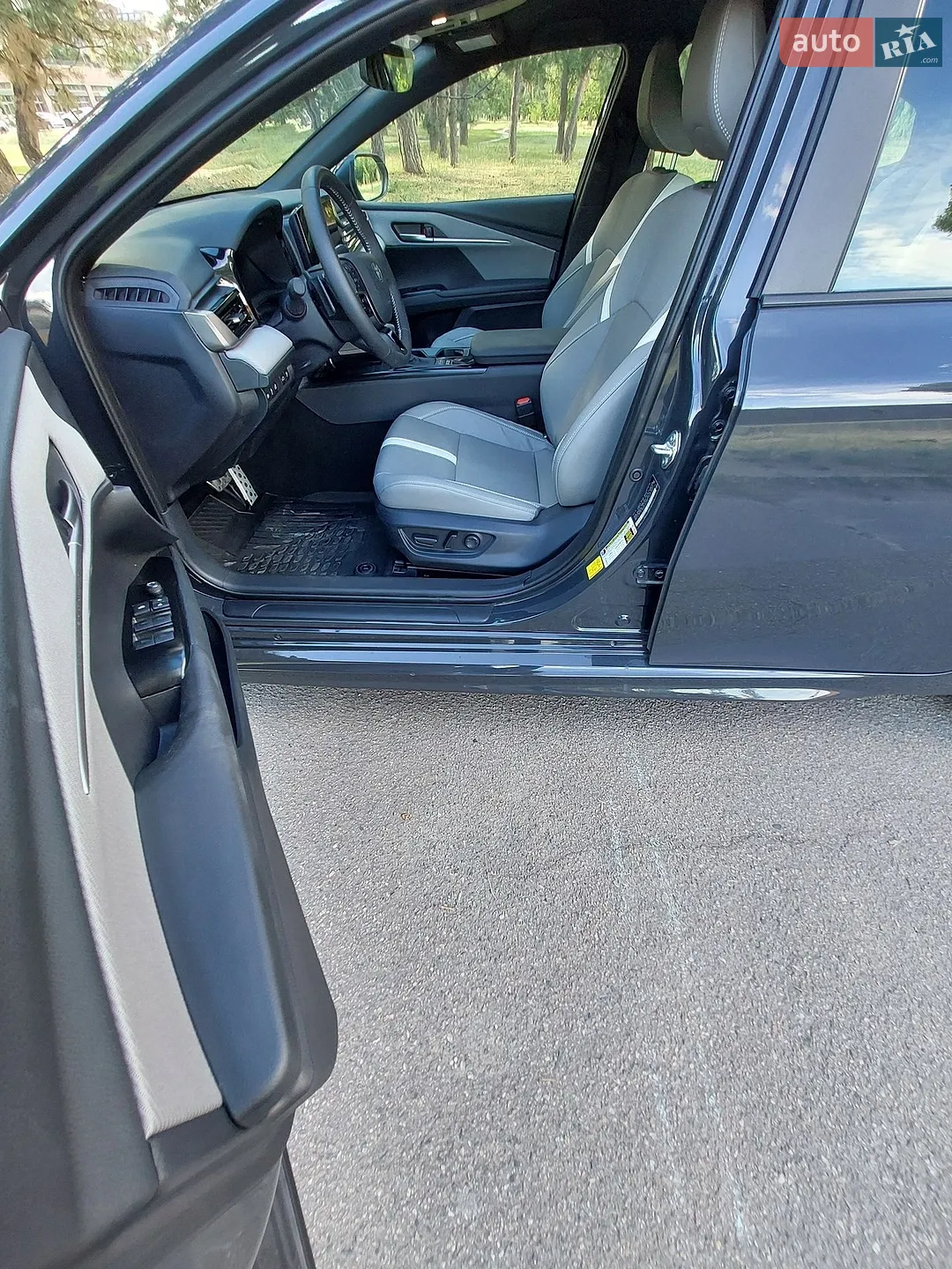 2025 Toyota Camry - мініатюра 6