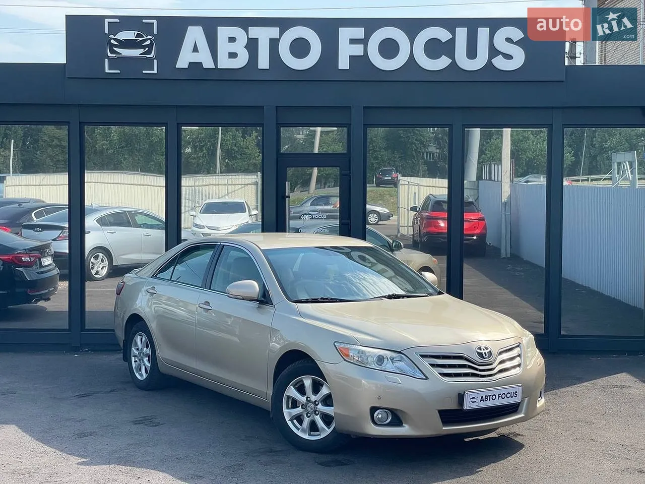 2010 Toyota Camry - мініатюра 13