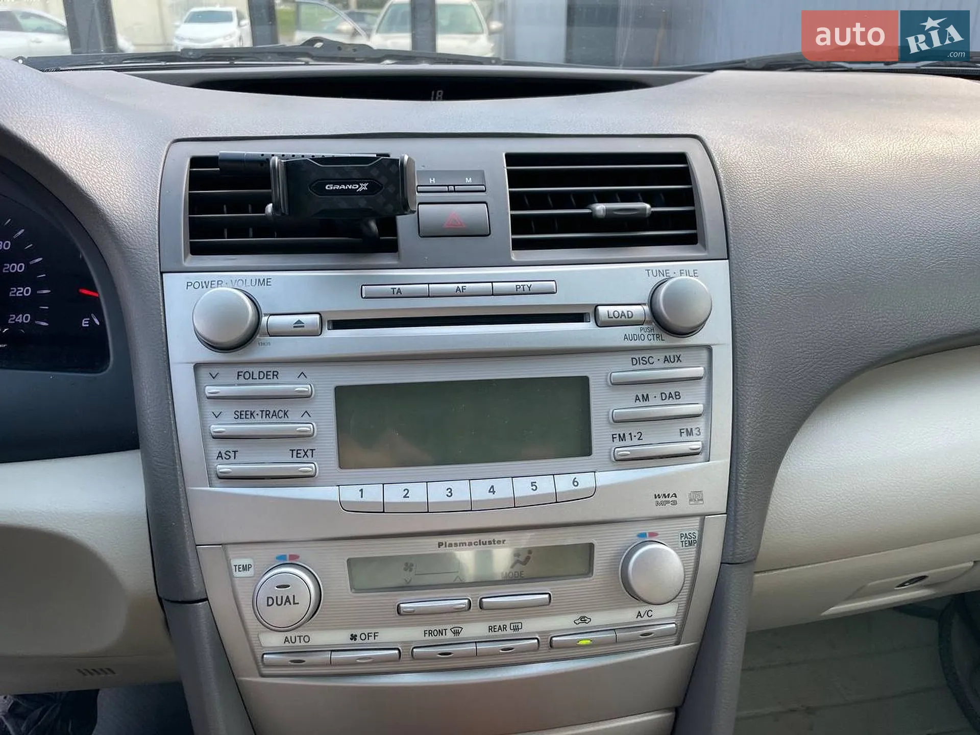 2010 Toyota Camry - мініатюра 22