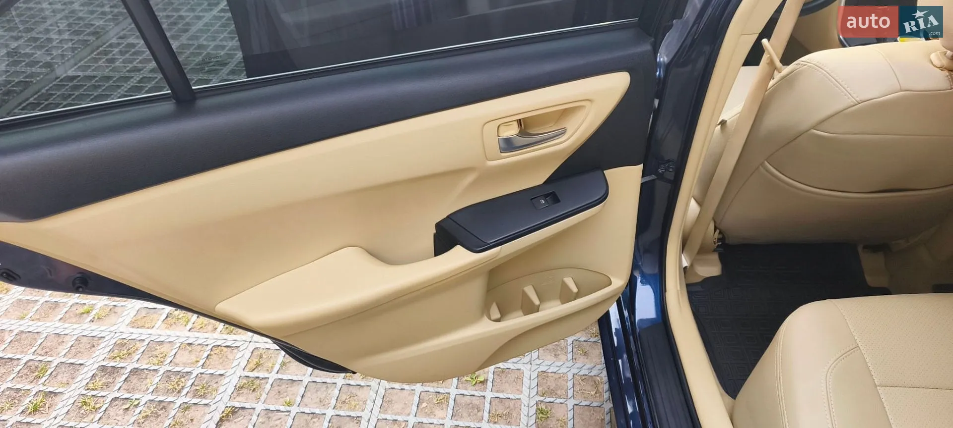 2015 Toyota Camry - мініатюра 12