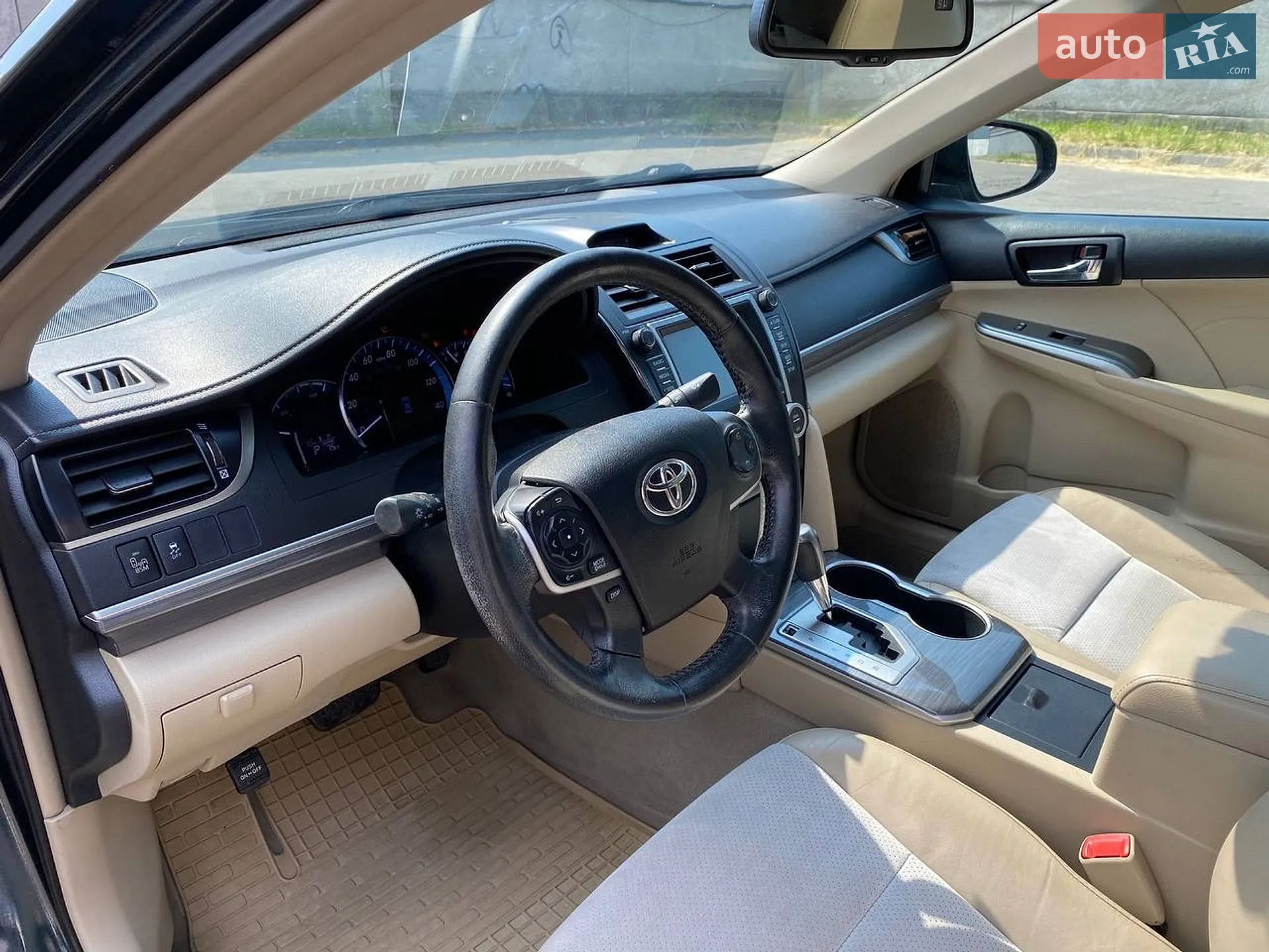 2013 Toyota Camry - мініатюра 11