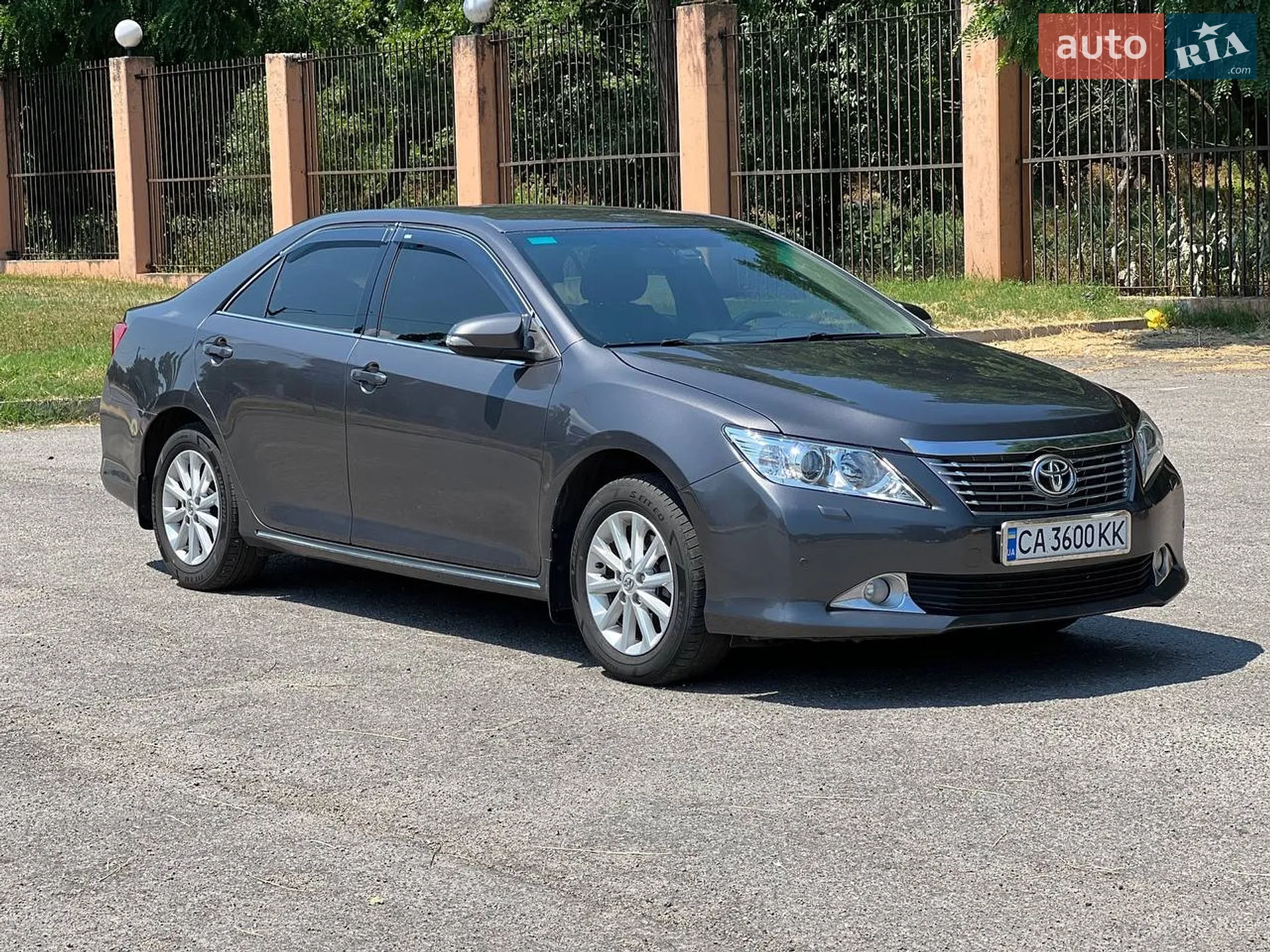 2013 Toyota Camry - мініатюра 6