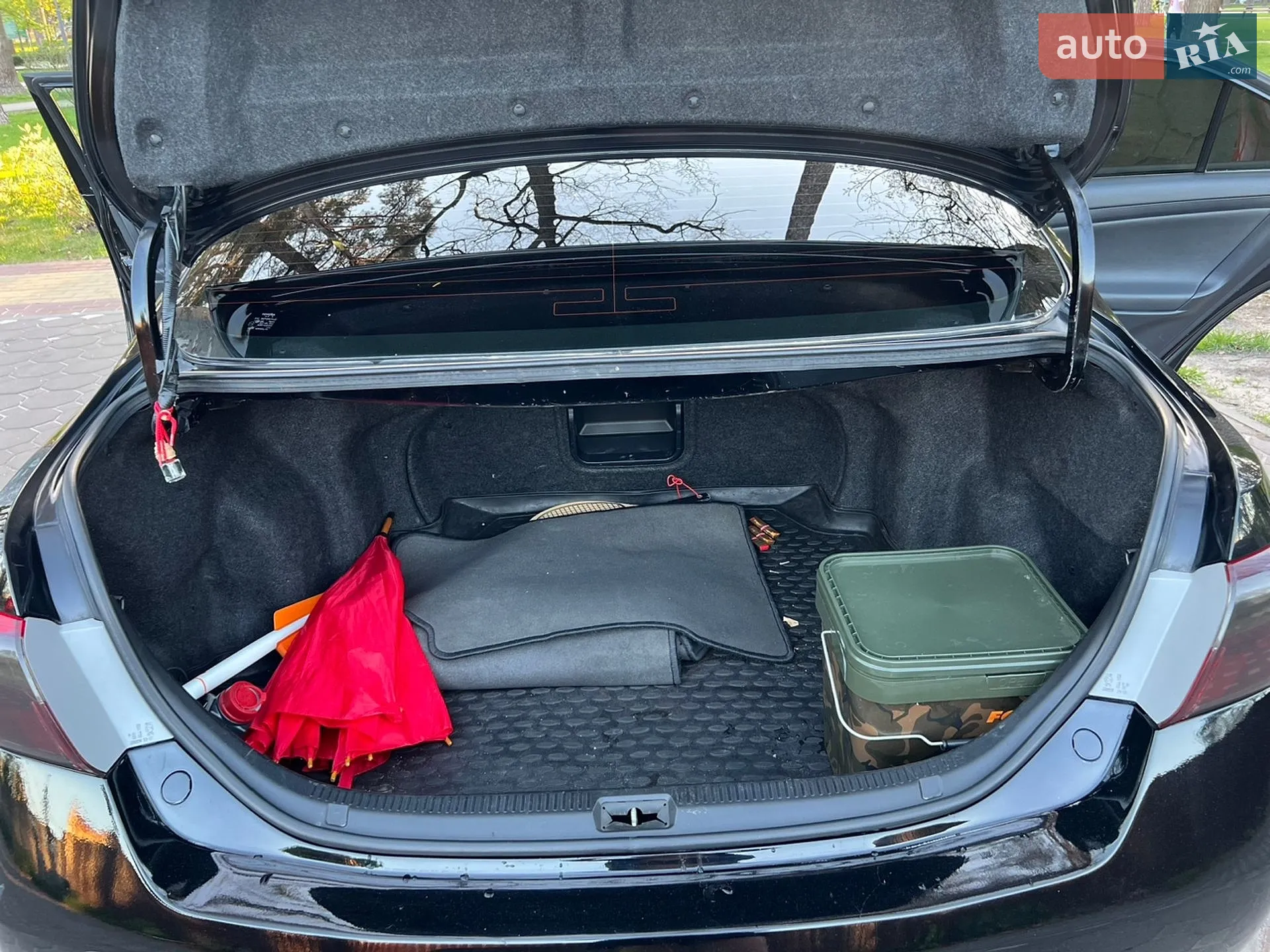 2011 Toyota Camry - мініатюра 16