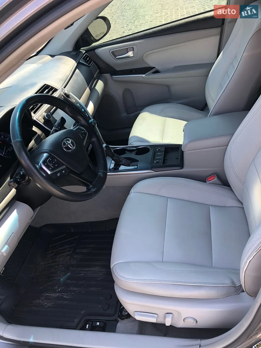 2015 Toyota Camry - мініатюра 12
