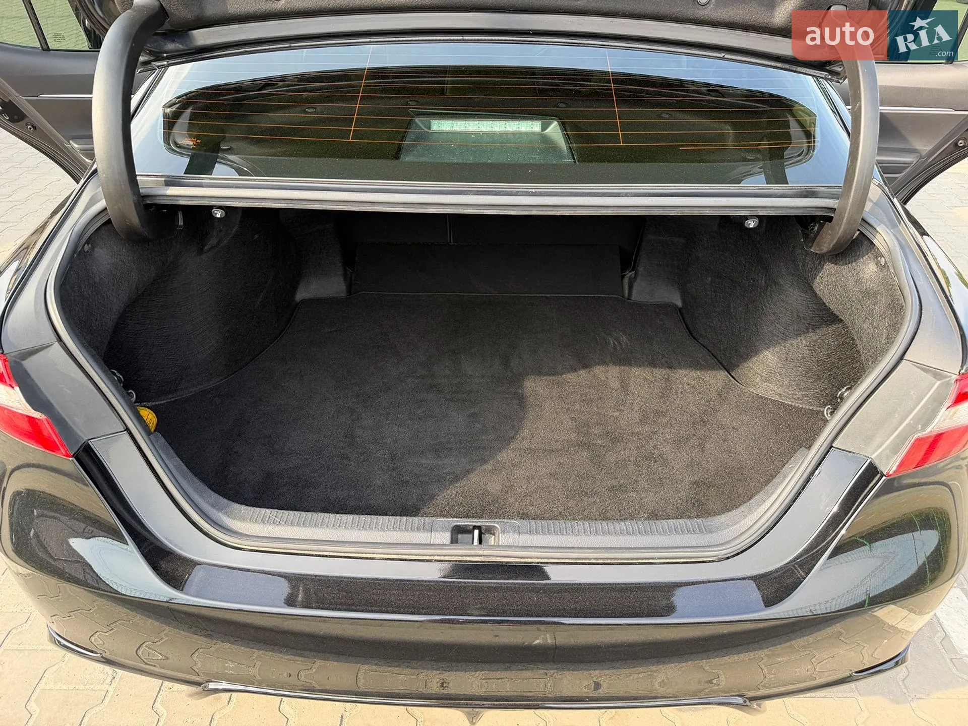 2019 Toyota Camry - мініатюра 13