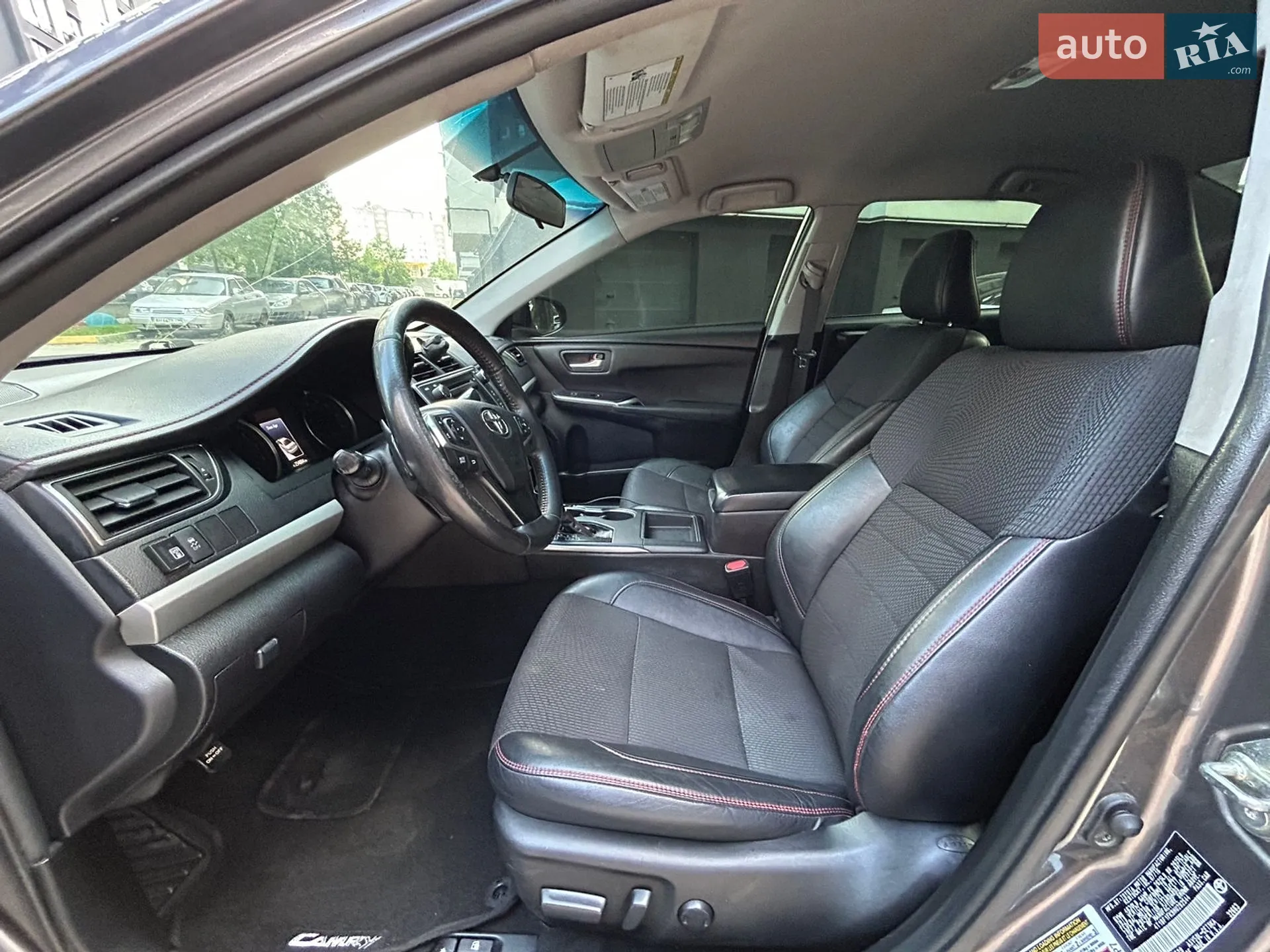 2016 Toyota Camry - мініатюра 20