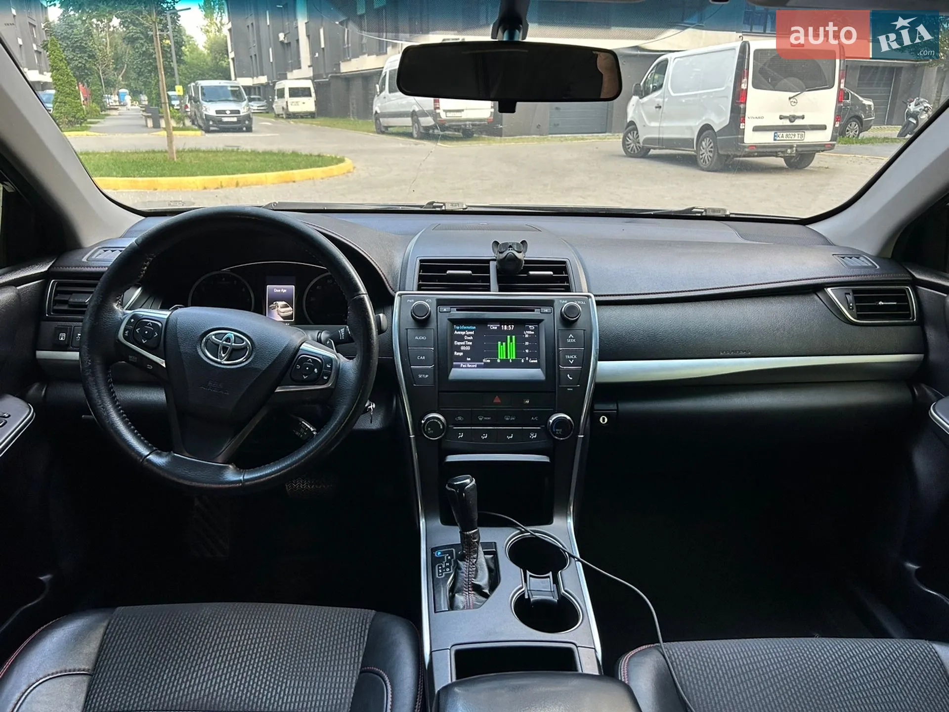 2016 Toyota Camry - мініатюра 31