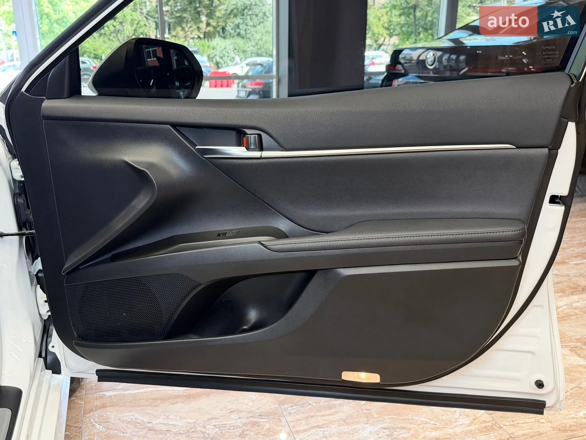 2024 Toyota Camry - мініатюра 44