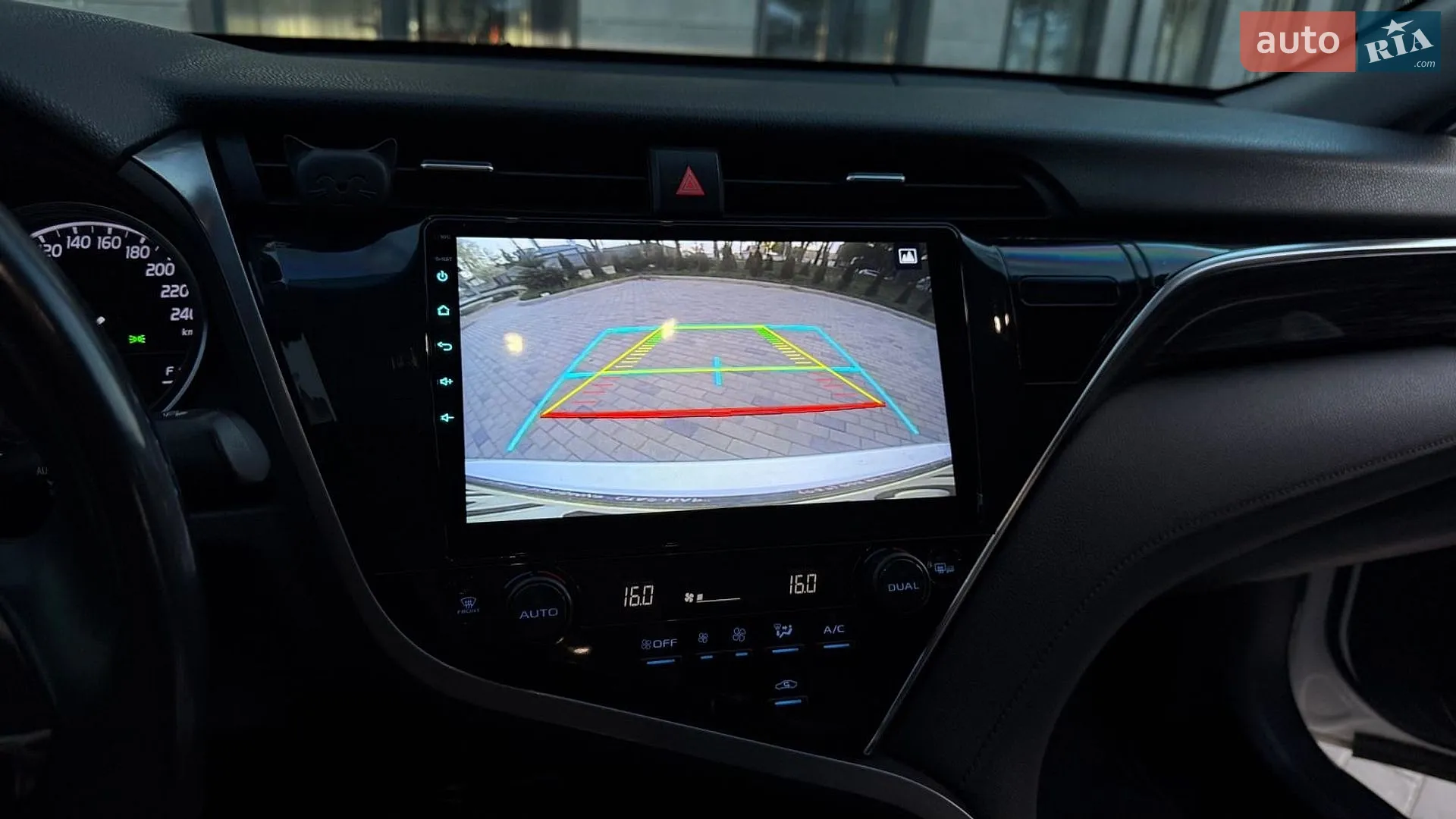 2018 Toyota Camry - мініатюра 14