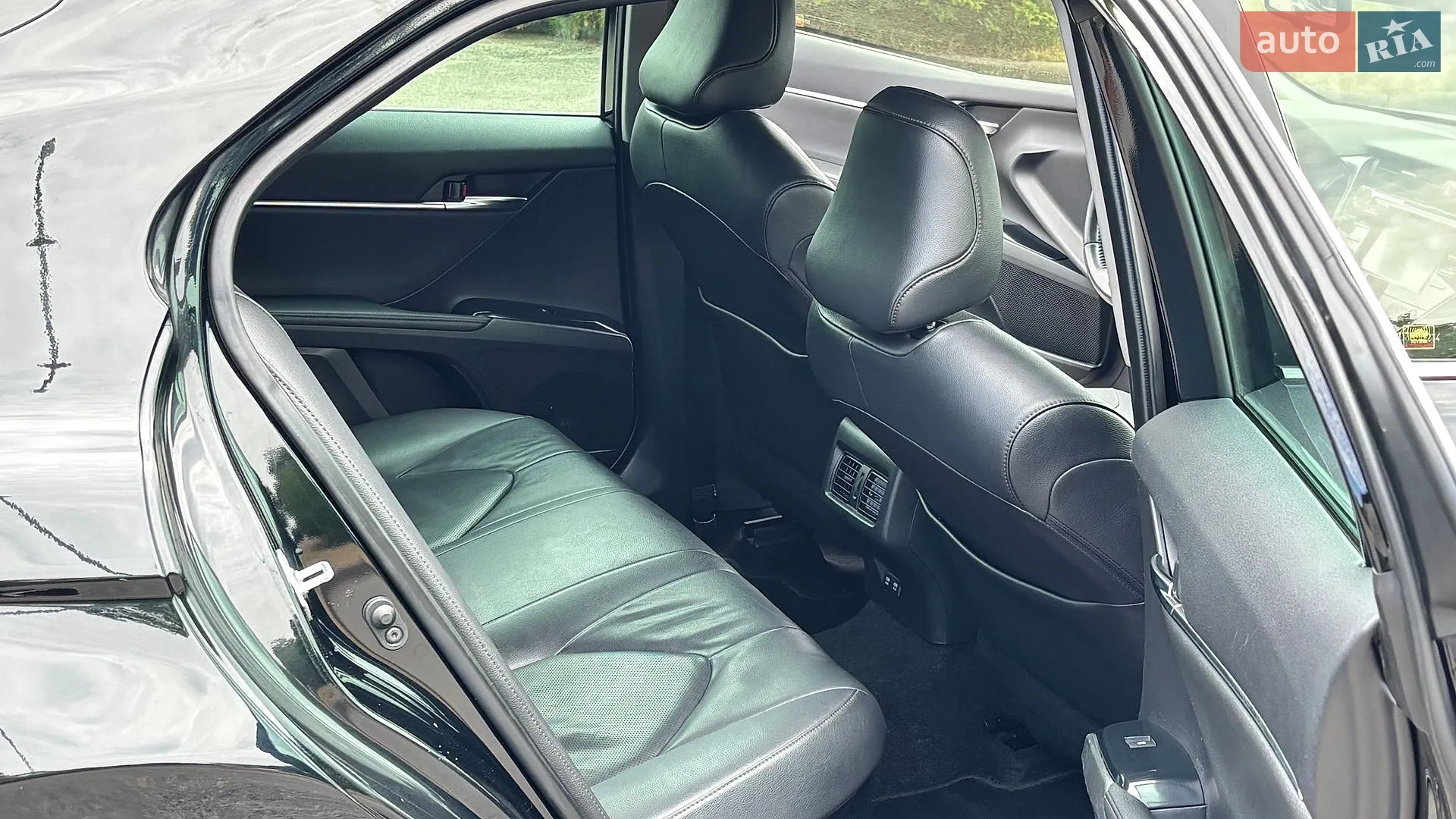 2021 Toyota Camry - мініатюра 28