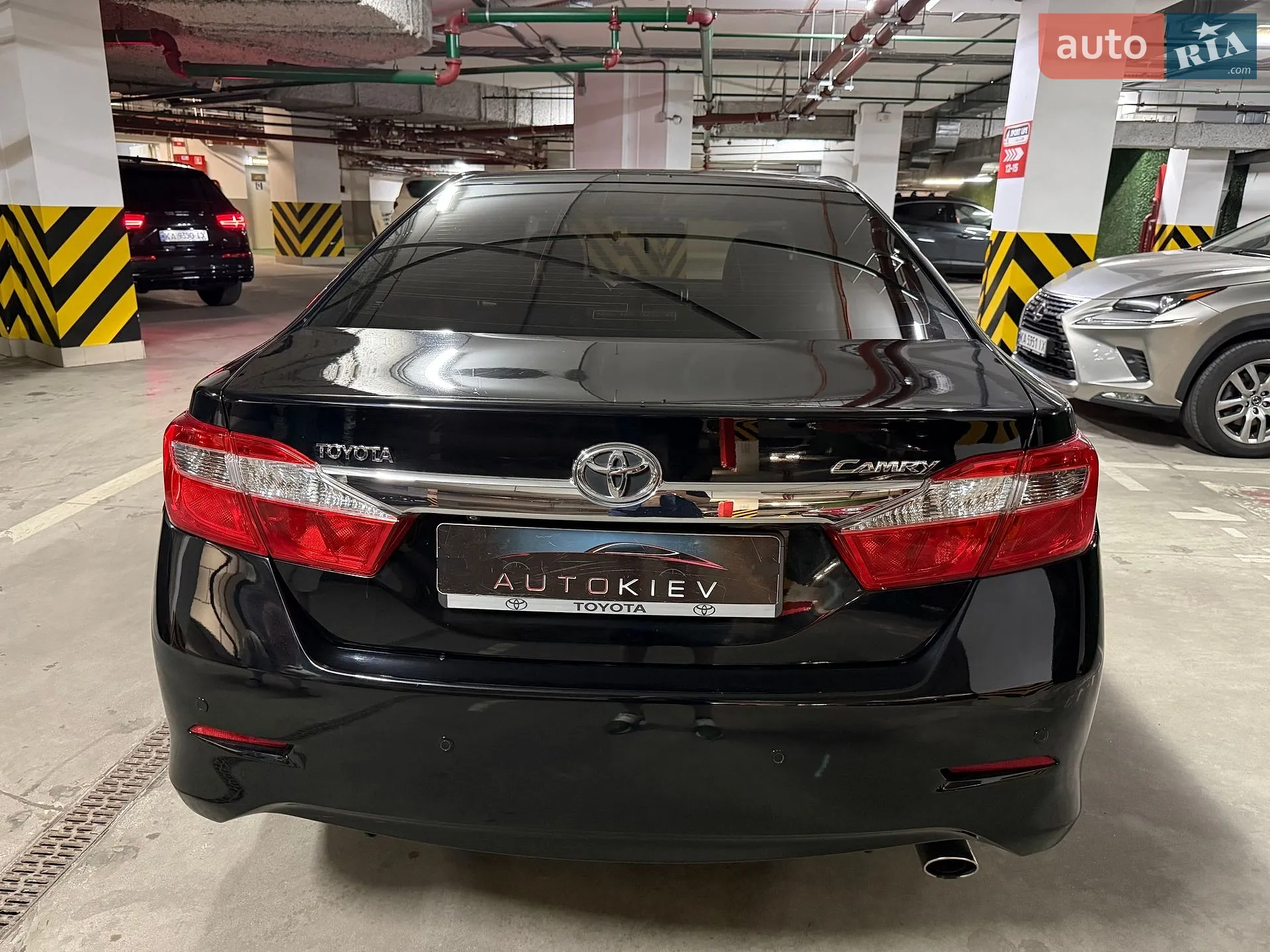 2011 Toyota Camry - мініатюра 11