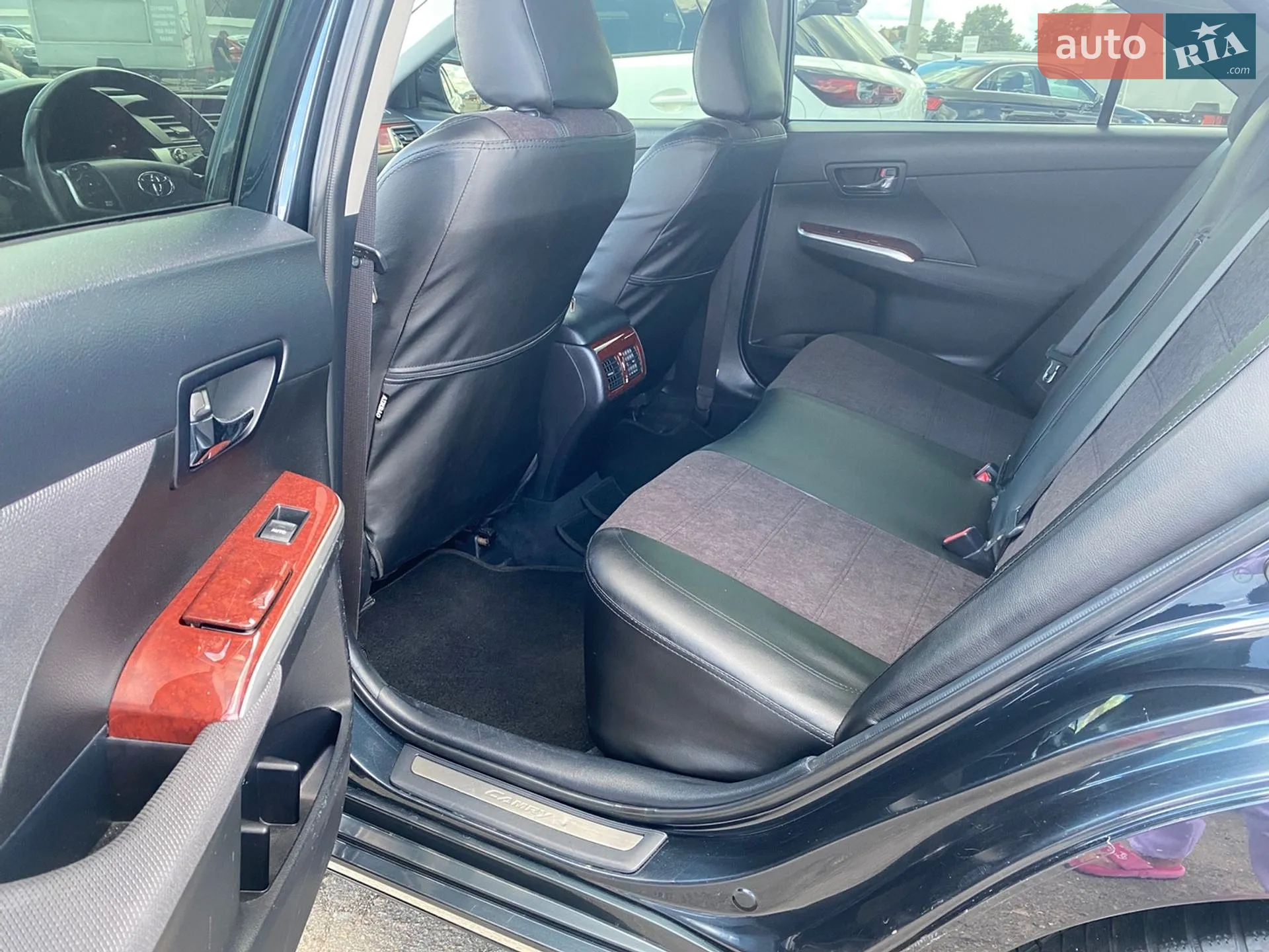 2012 Toyota Camry - мініатюра 12