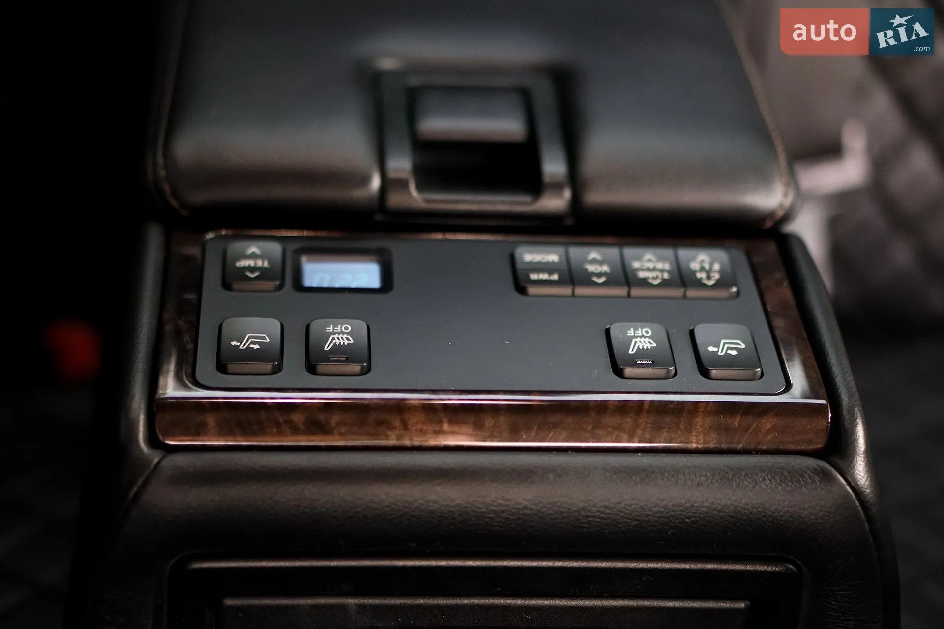 2015 Toyota Camry - мініатюра 32