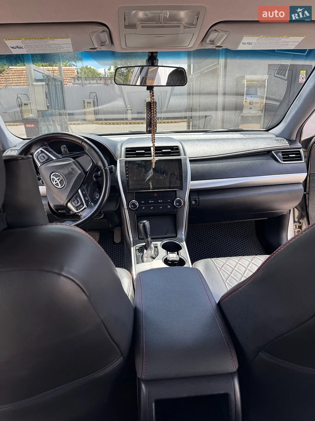2015 Toyota Camry - мініатюра 16