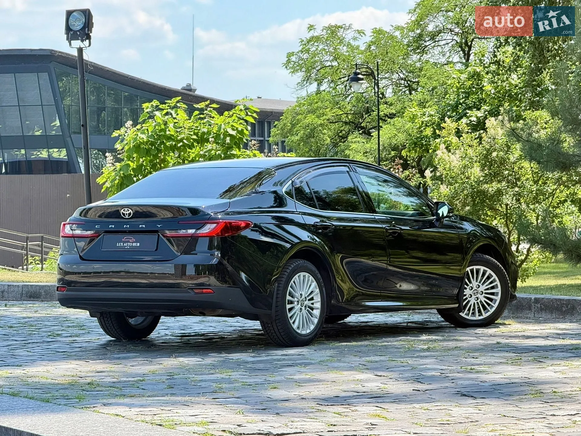 2025 Toyota Camry - мініатюра 186