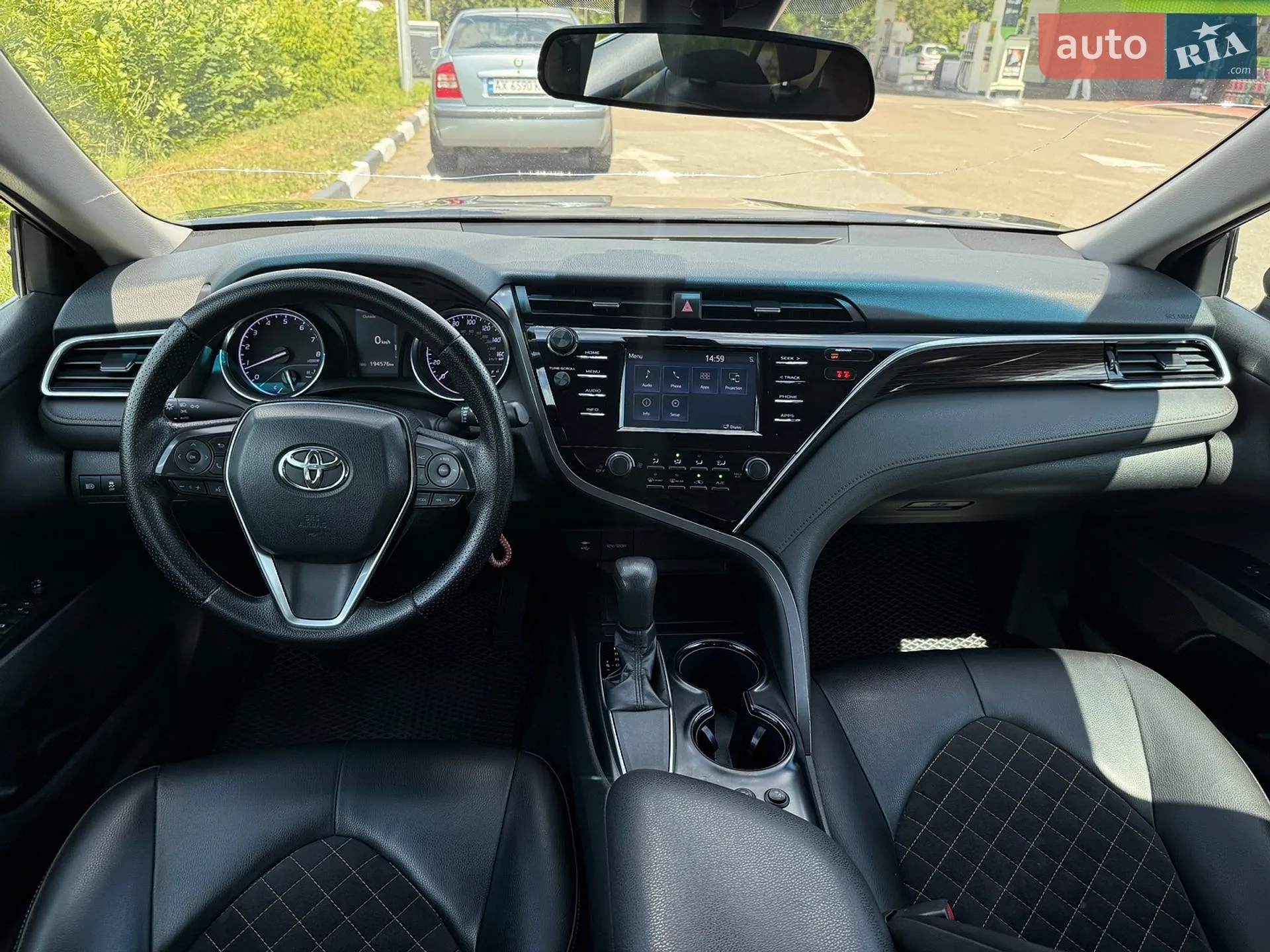 2018 Toyota Camry - мініатюра 13
