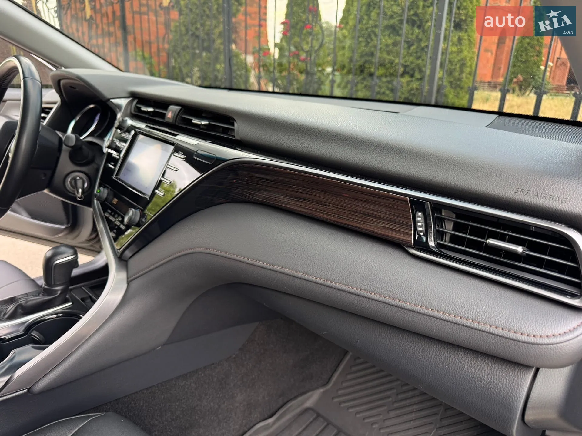 2020 Toyota Camry - мініатюра 21