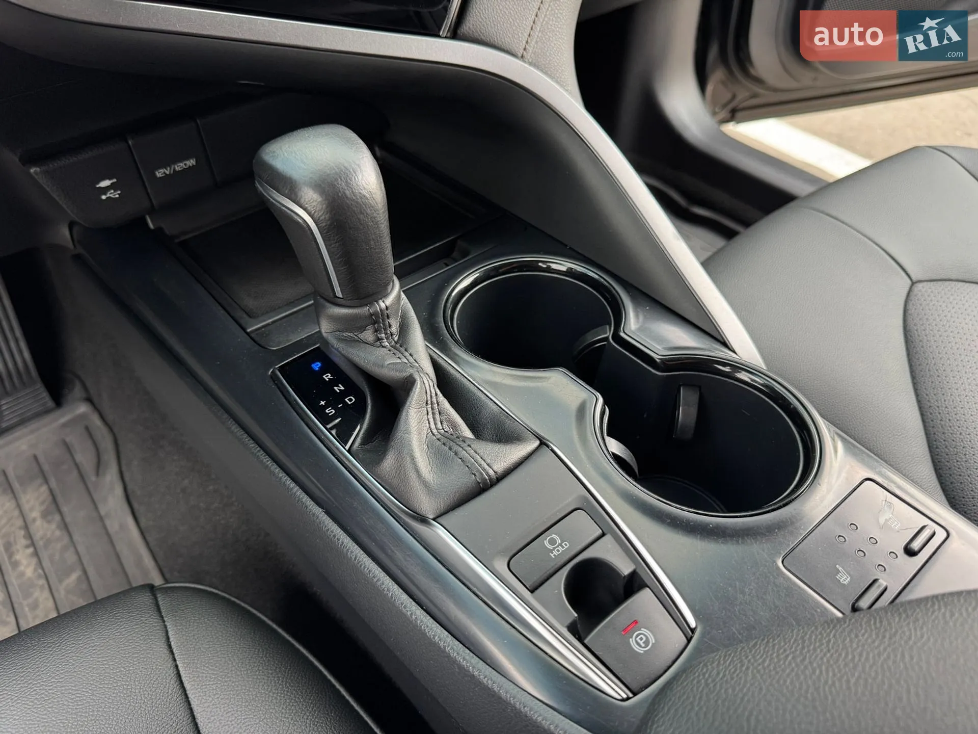 2020 Toyota Camry - мініатюра 33