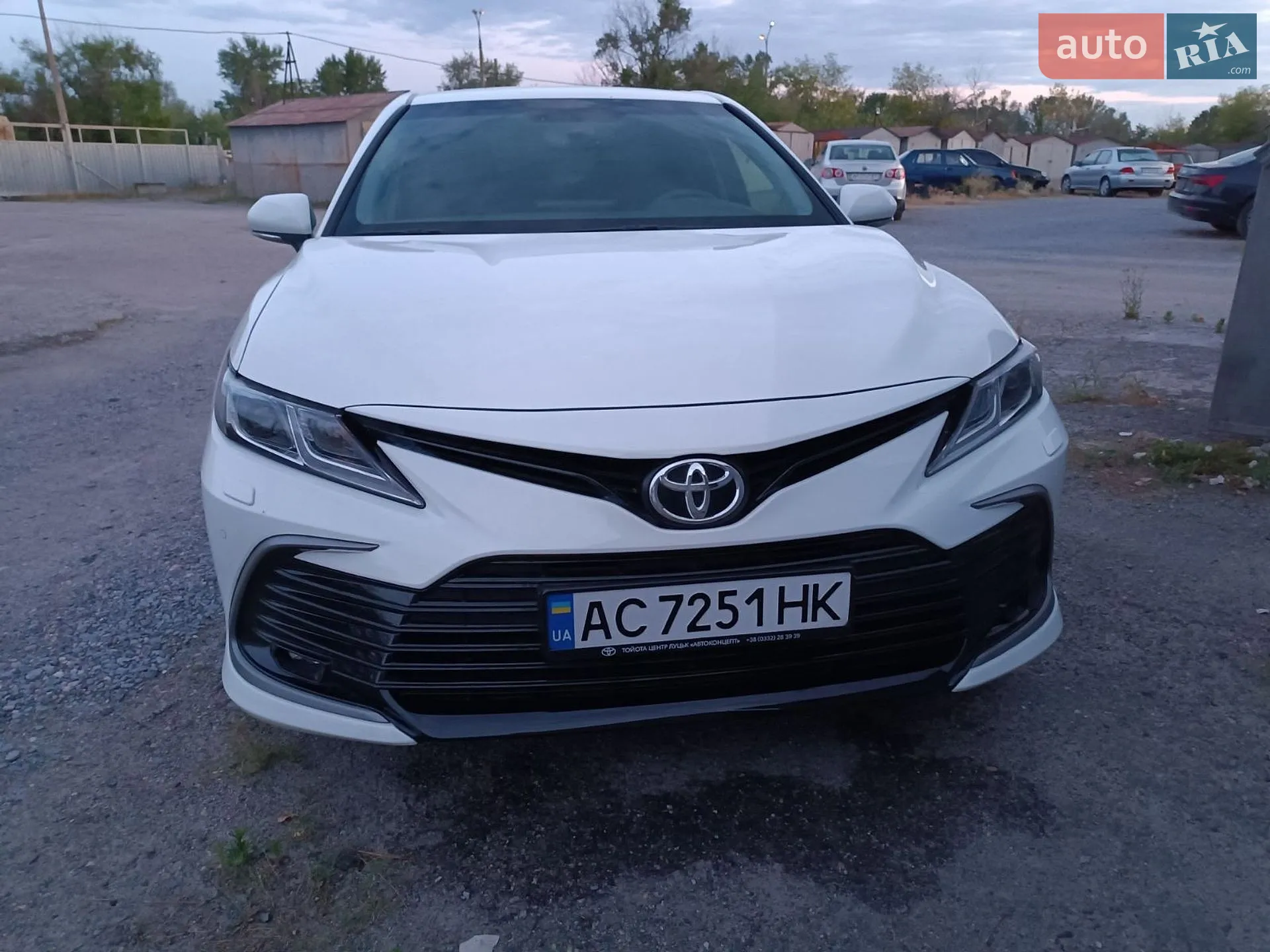 2023 Toyota Camry - фото 1
