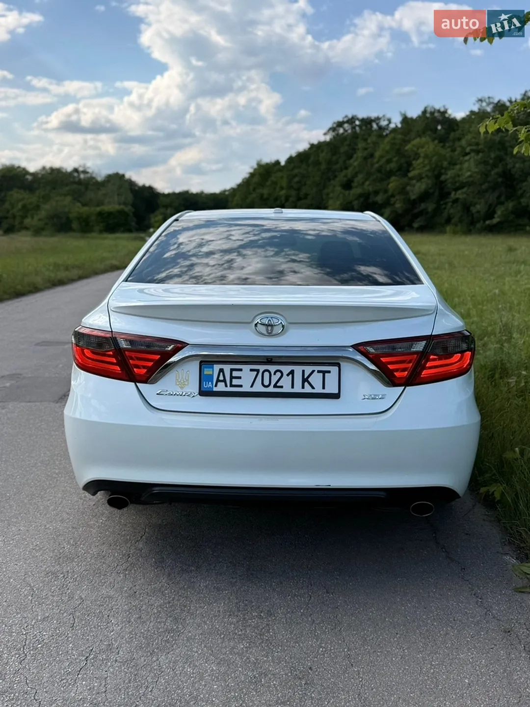 2016 Toyota Camry - мініатюра 12