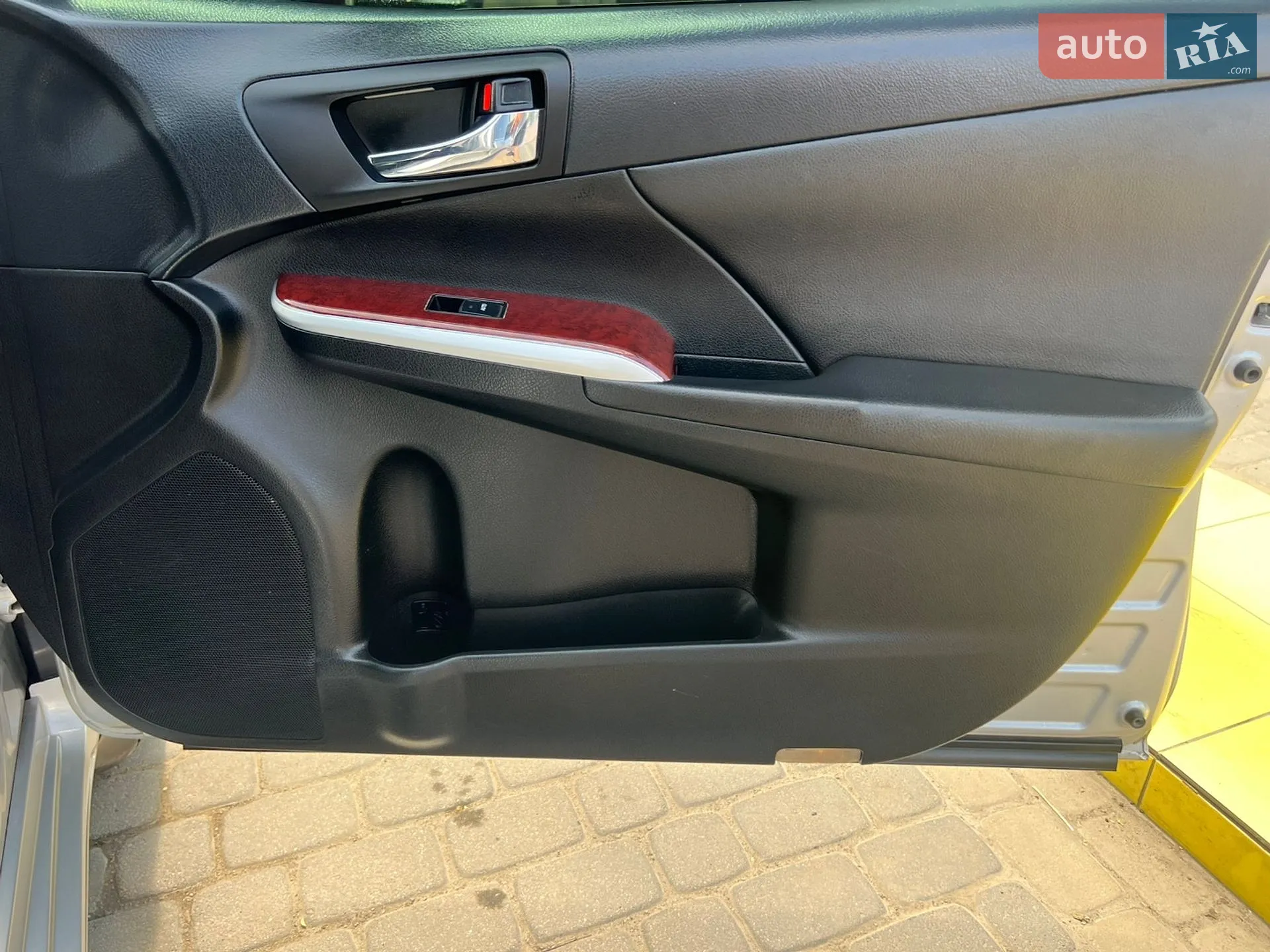 2011 Toyota Camry - мініатюра 16