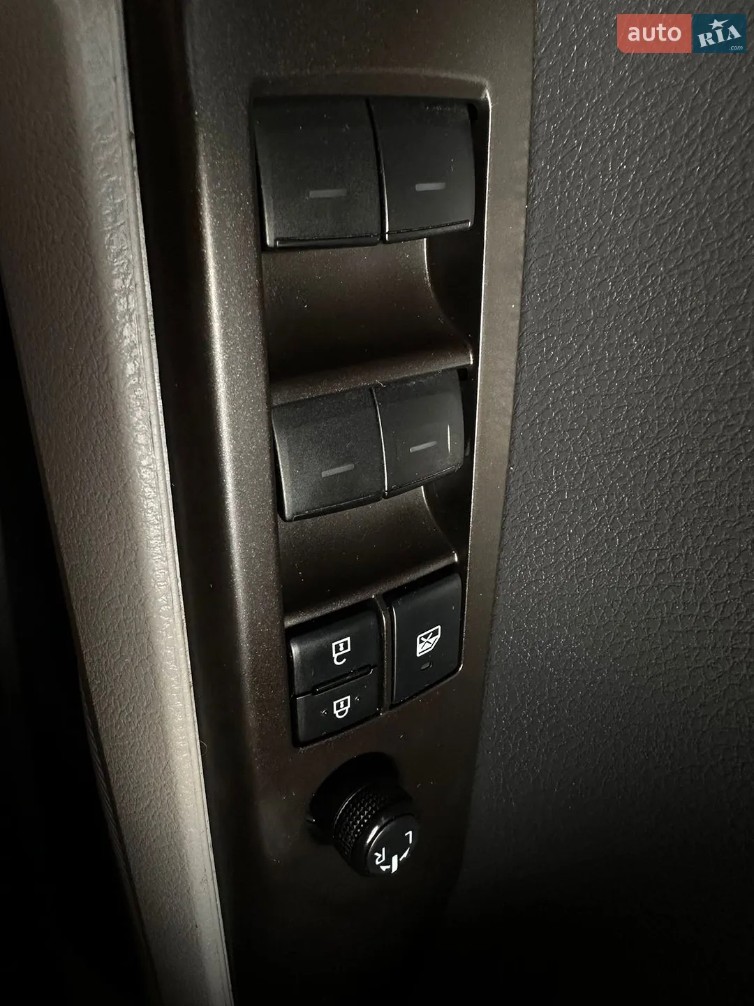 2020 Toyota Camry - мініатюра 40