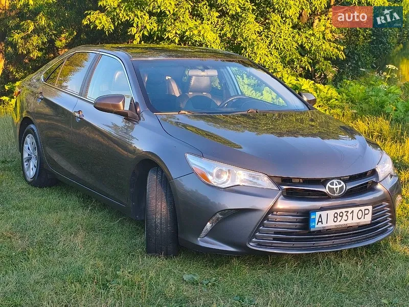 Toyota Camry 2017