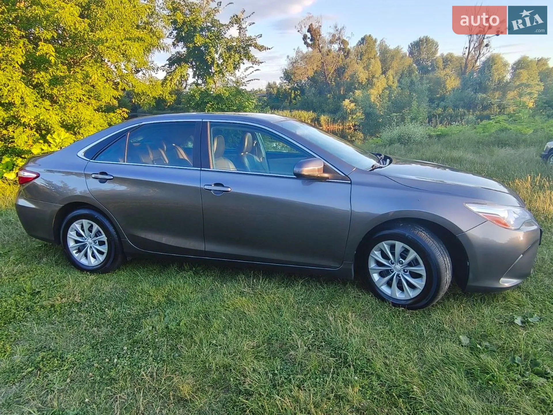 2017 Toyota Camry - мініатюра 14
