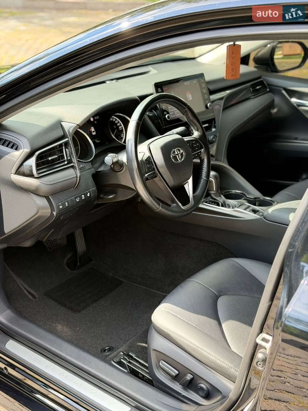 2023 Toyota Camry - мініатюра 10