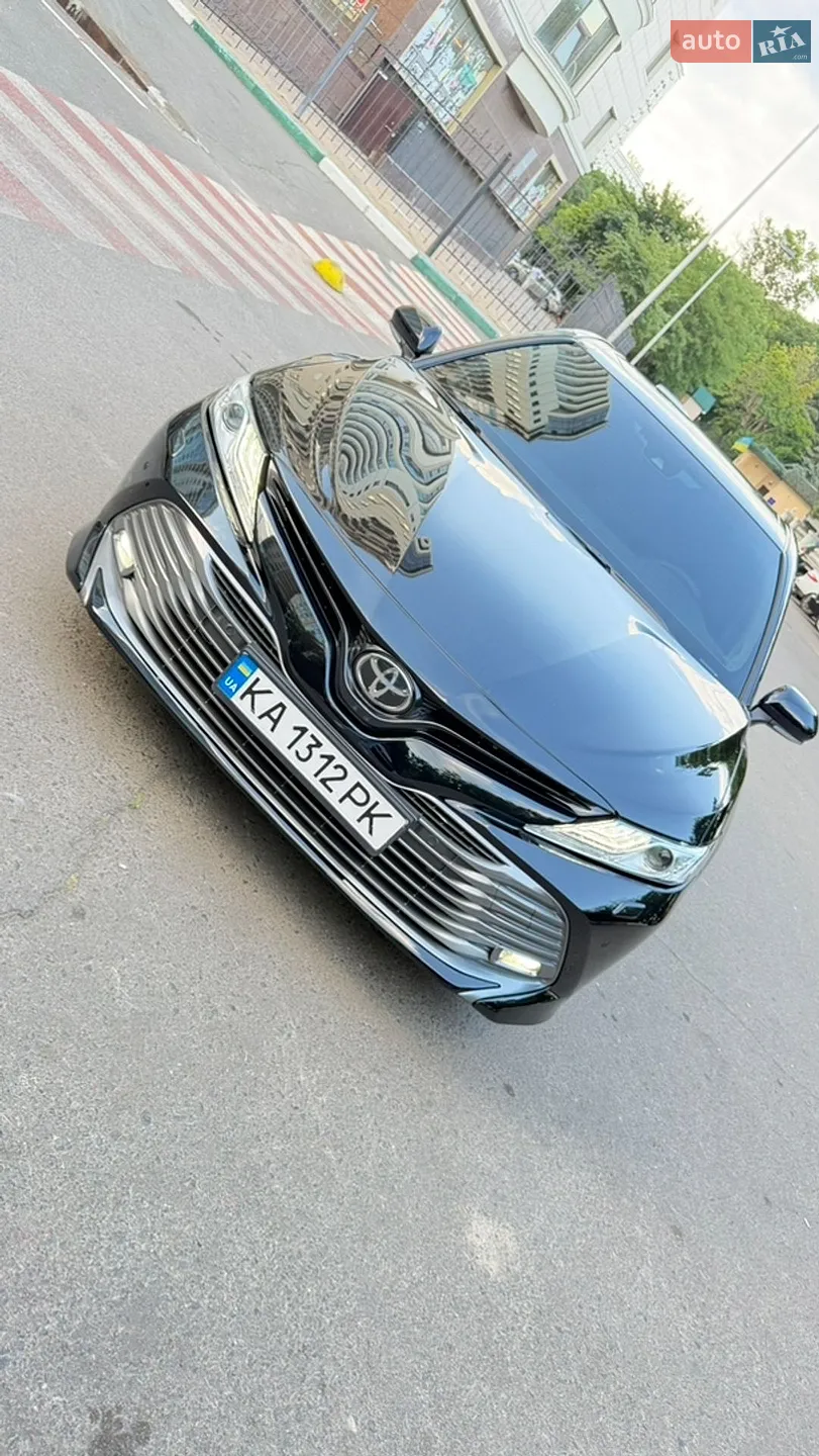2017 Toyota Camry - мініатюра 3