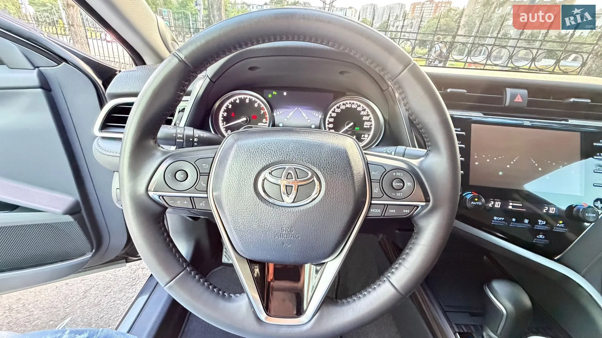 2017 Toyota Camry - мініатюра 27