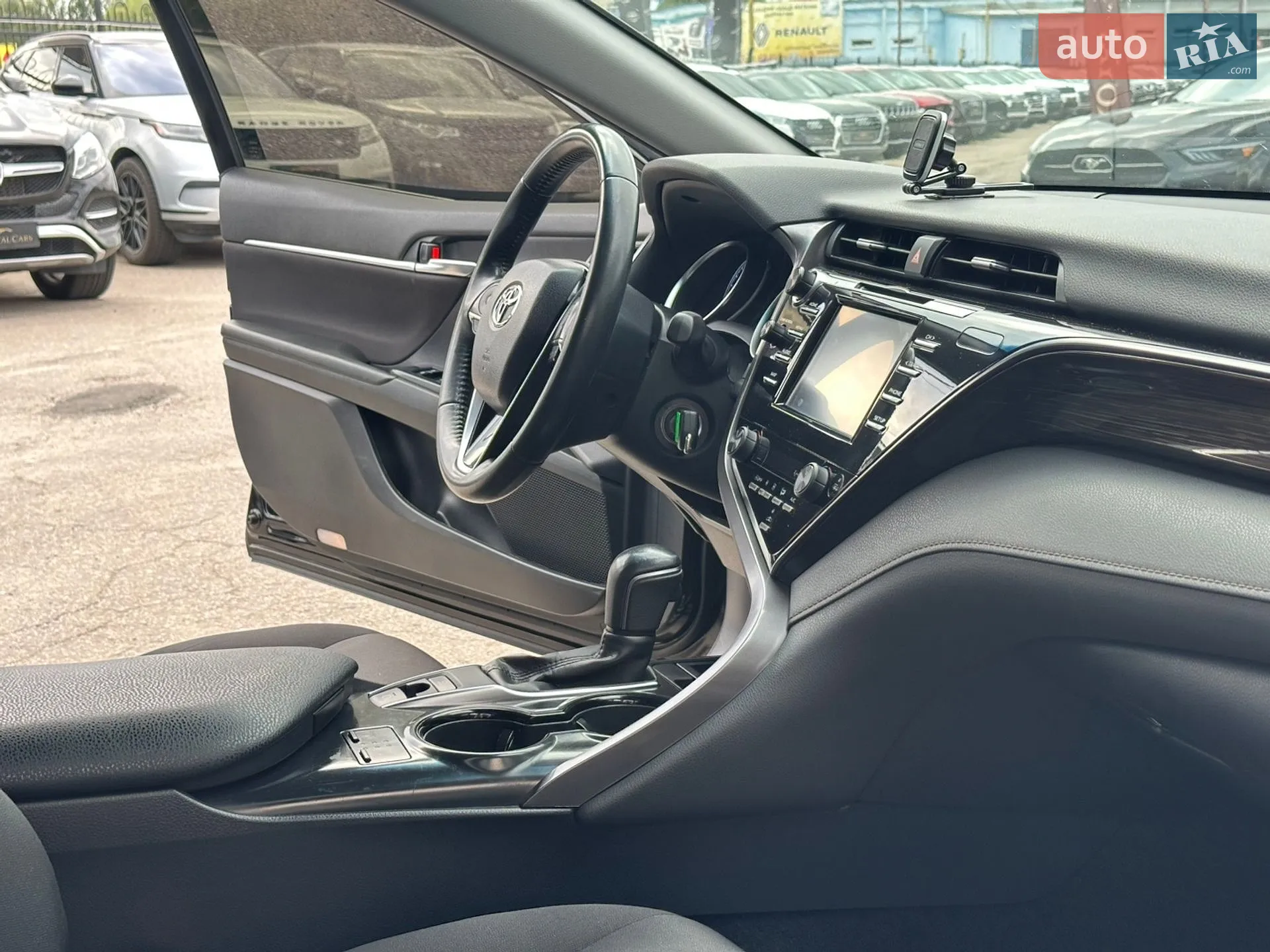 2020 Toyota Camry - мініатюра 24