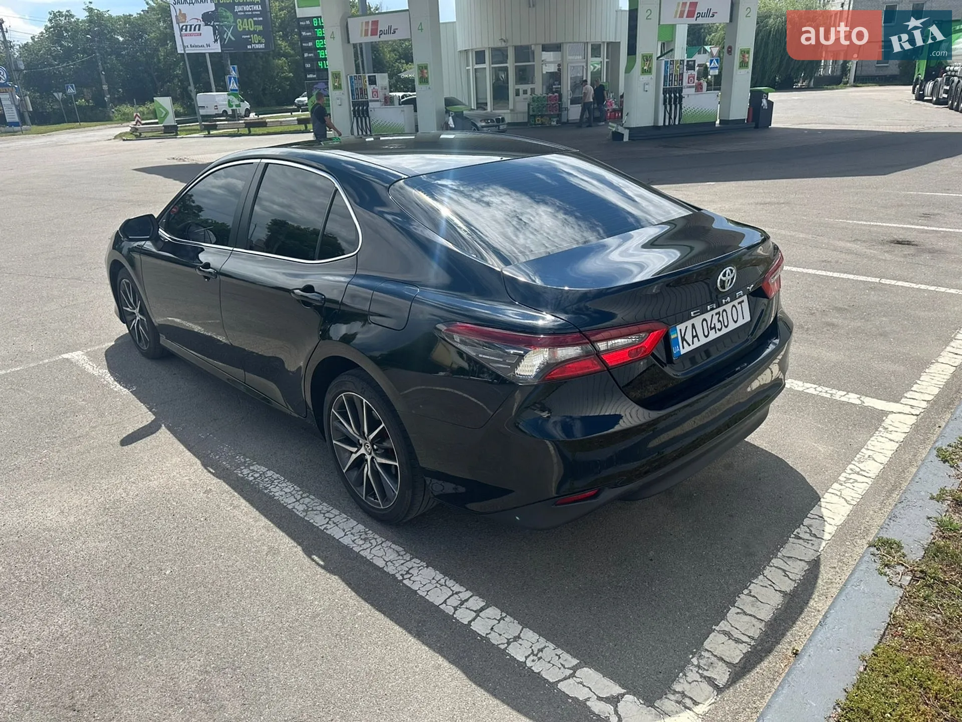 2021 Toyota Camry - мініатюра 3