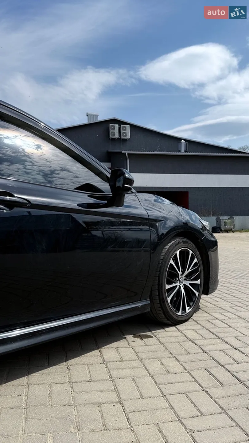 2019 Toyota Camry - мініатюра 5