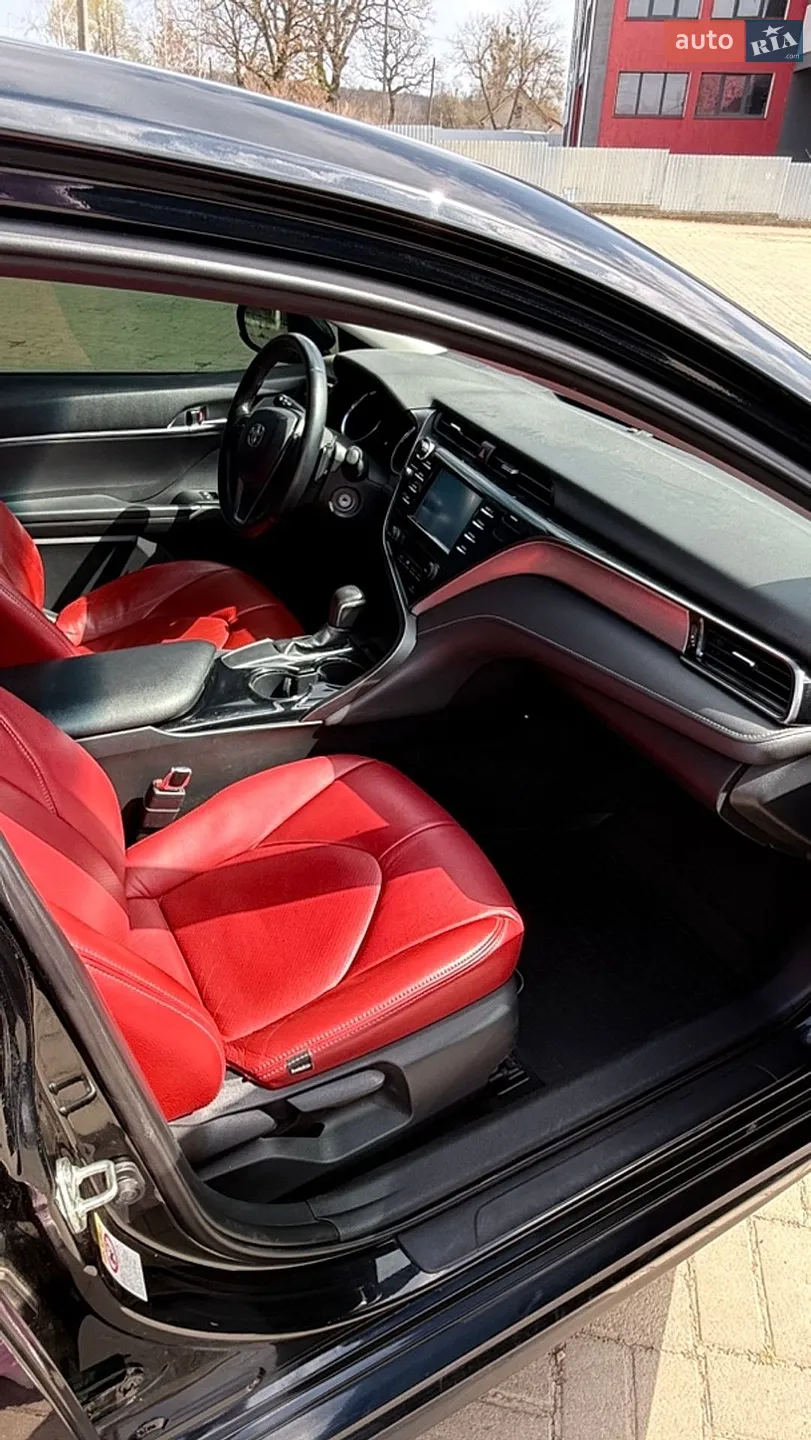 2019 Toyota Camry - мініатюра 18